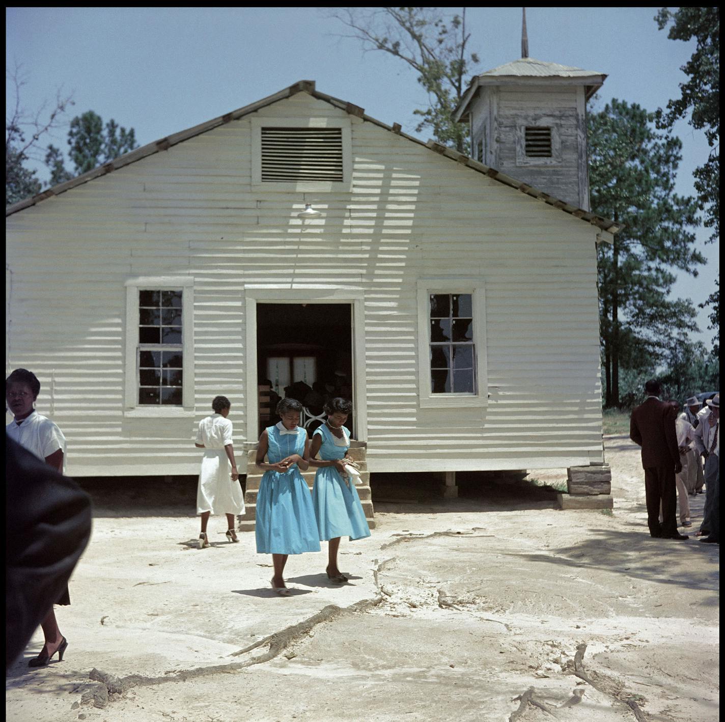 Credit: Photograph by Gordon Parks. Copyright: Courtesy of and copyright The Gordon Parks Foundation From a 1956 photo story by Gordon Parks published in Life Magazine on segregation in Alabama.