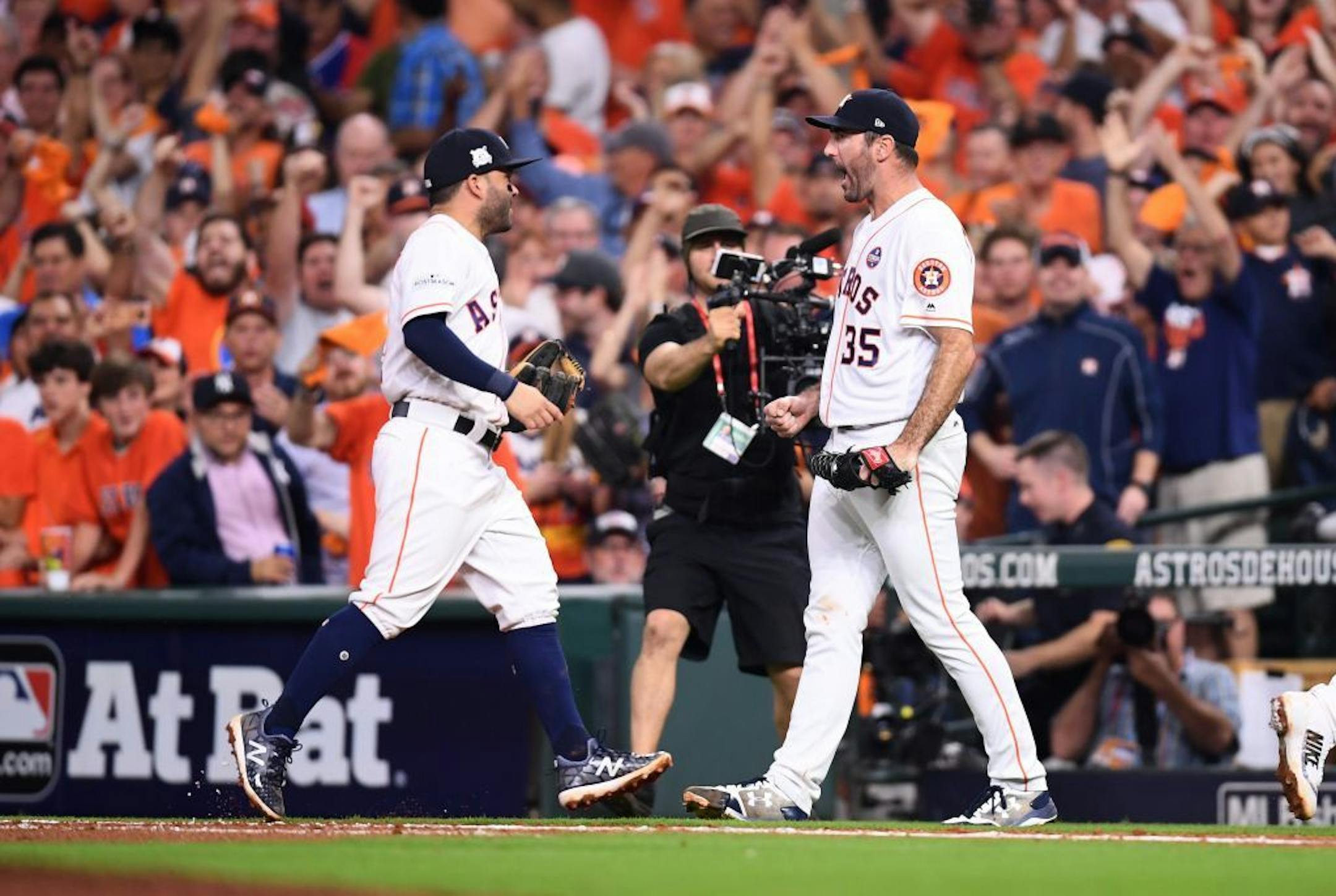 The Astros' Justin Verlander reacts during the seventh inning of Game 6 of the American League Championship Series, at Minute Maid Park in Houston, Oct. 20, 2017. The Yankees lead the series, 3-2, and can punch a ticket to the World Series with a win tonight.