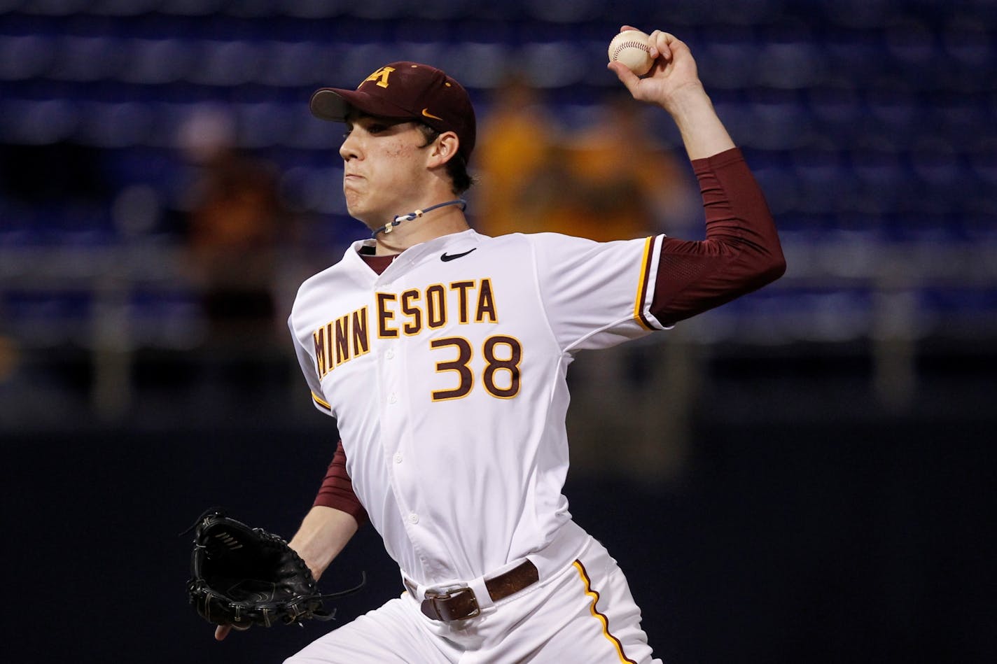 Gophers pitcher Tom Windle.