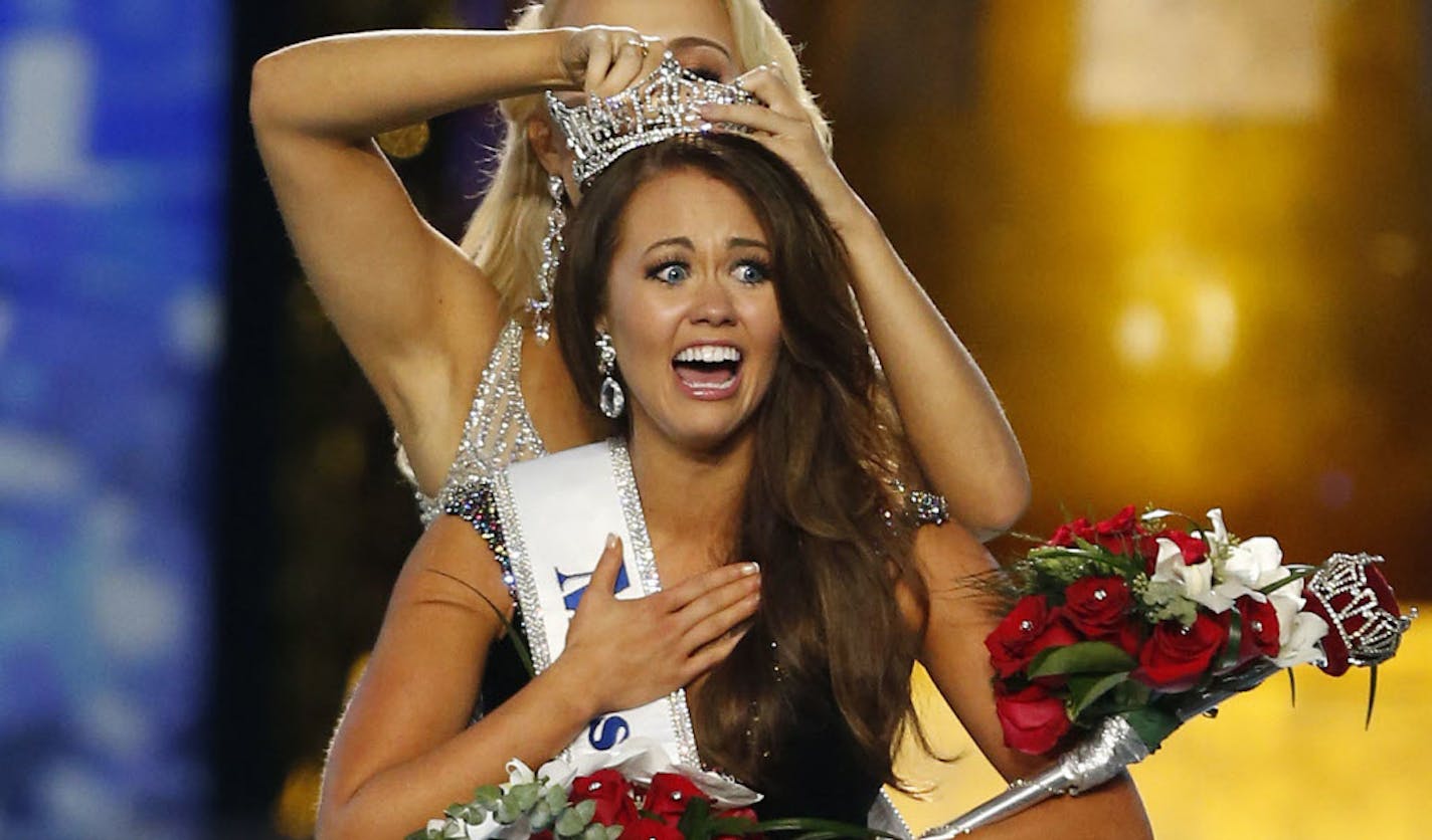 Miss North Dakota Cara Mund reacted after being named Miss America during the 2018 pageant in Atlantic City, N.J. She has claimed bullying by current Miss America officials.