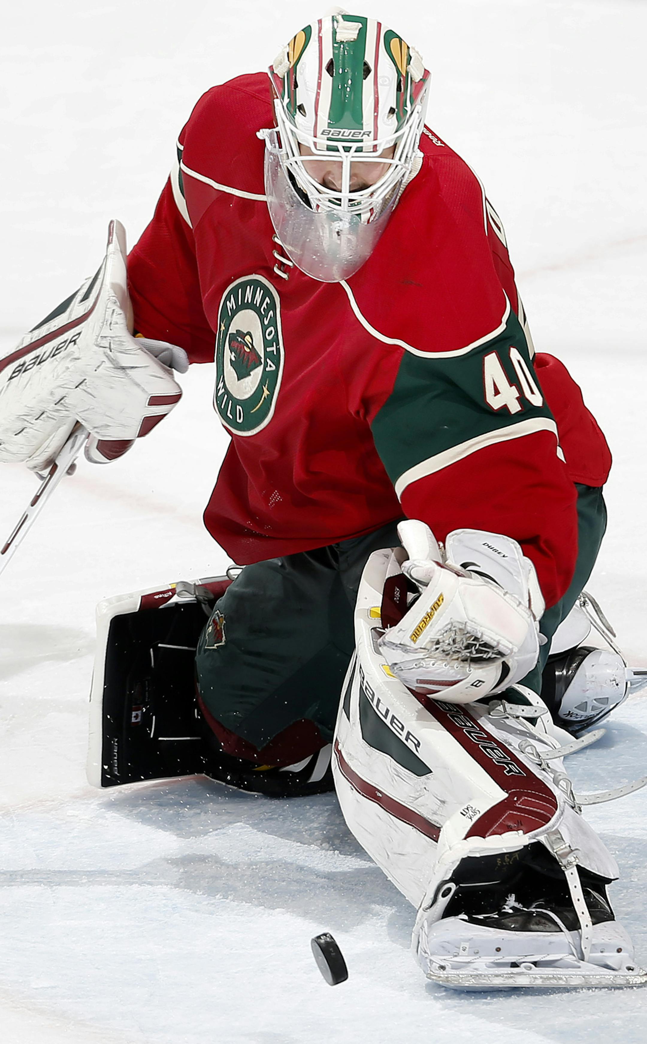 Minnesota Wild goalie Devan Dubnyk (40). ] CARLOS GONZALEZ cgonzalez@startribune.com, January 19, 2015, St. Paul, Minn., Xcel Energy Center, NHL, Minnesota Wild vs. Blue Jackets ORG XMIT: MIN1501201520464662
