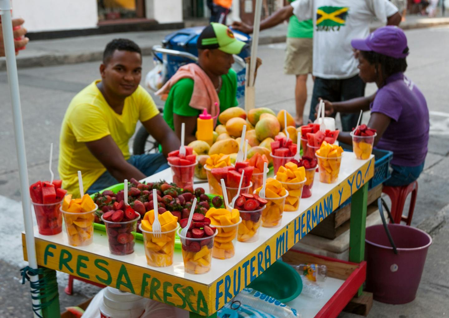 GETTR051814 - 6234 &#x201a;&#xc4;&#xec; Almost every block in Cartagena is punctuated by a street vendor selling vibrant fresh fruit.