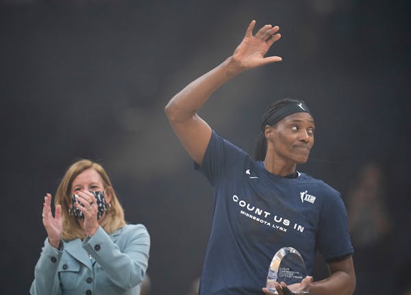 Sky falls in on Lynx during one-and-done exit from playoffs