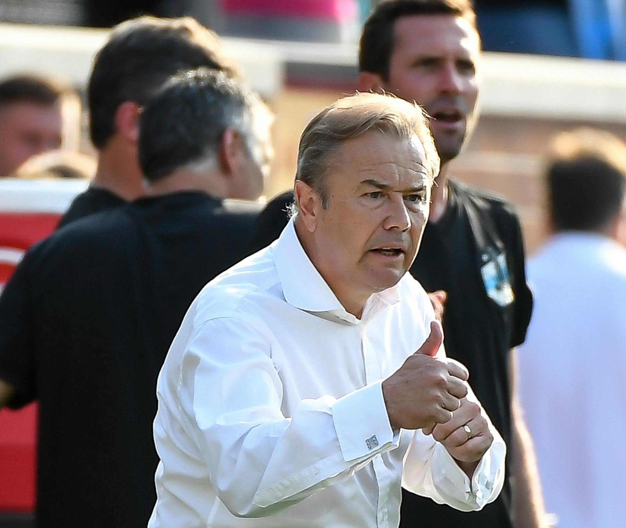 Minnesota United head coach Adrian Heath gave the thumbs up to forward Carlos Darwin Quintero (25) after his first goal of the game against Toronto FC. ] AARON LAVINSKY ï aaron.lavinsky@startribune.com Minnesota United played Toronto FC on Wednesday, July 4, 2018 at TCF Bank Stadium in Minneapolis, Minn.