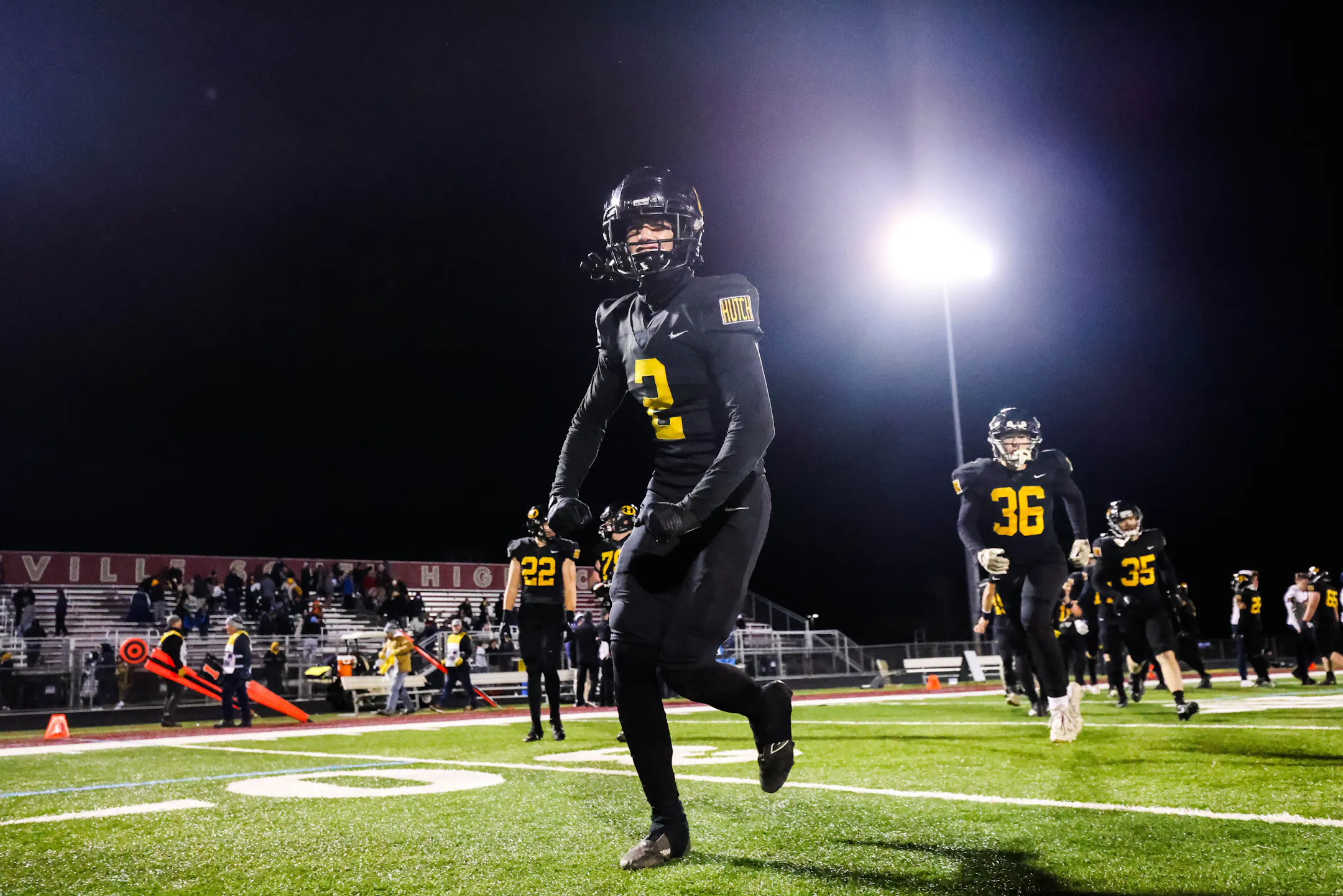 Hutchinson sprints into Class 4A semifinals, thrashing Totino-Grace