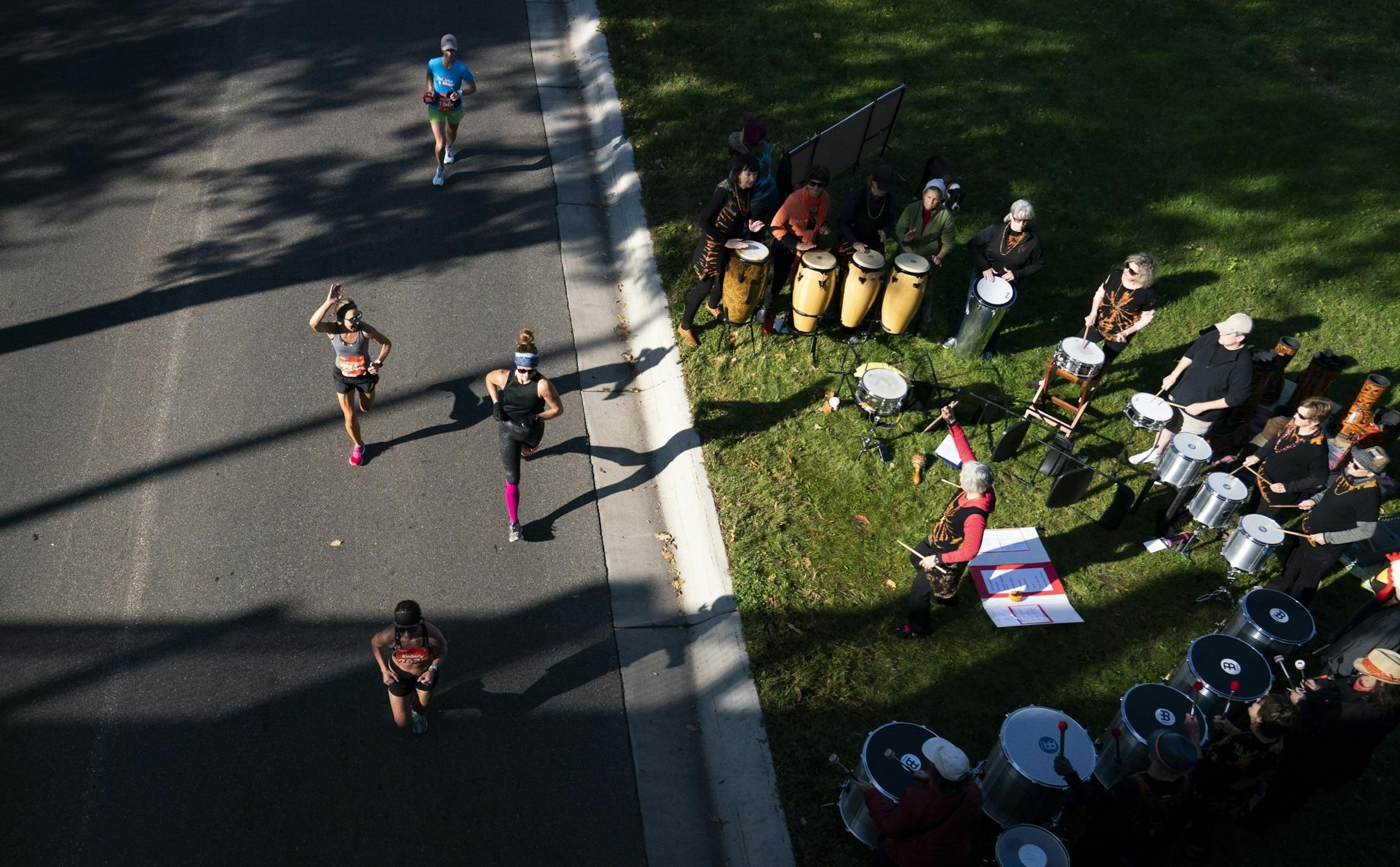 The Smiling Drum group played for runners near mile 15.