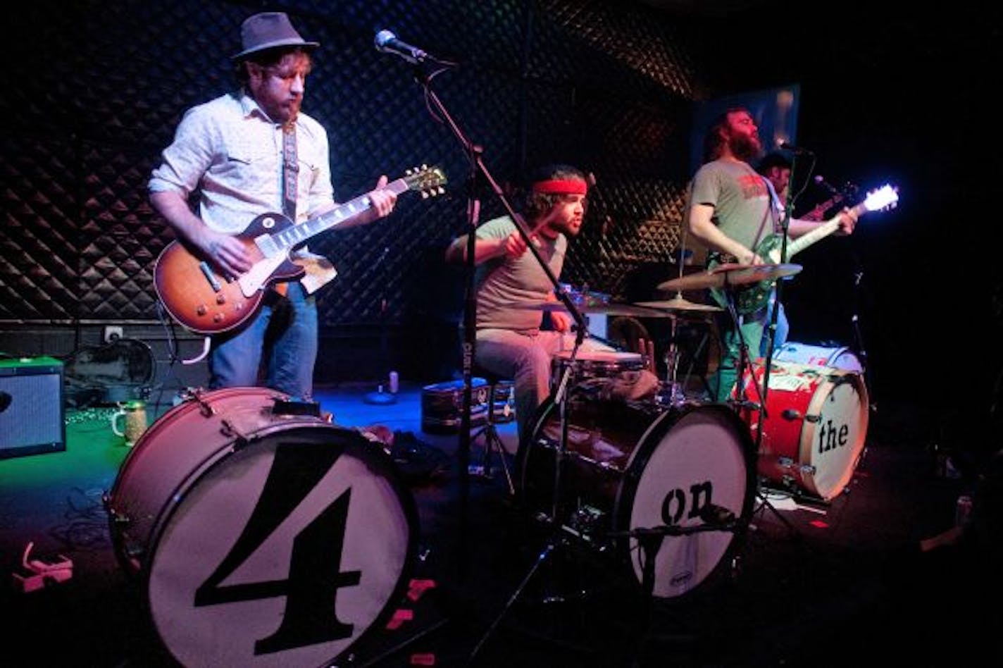 All four members of 4onthefloor employ a bass drum in their live sets, along with a 4/4 time signature in all their songs.