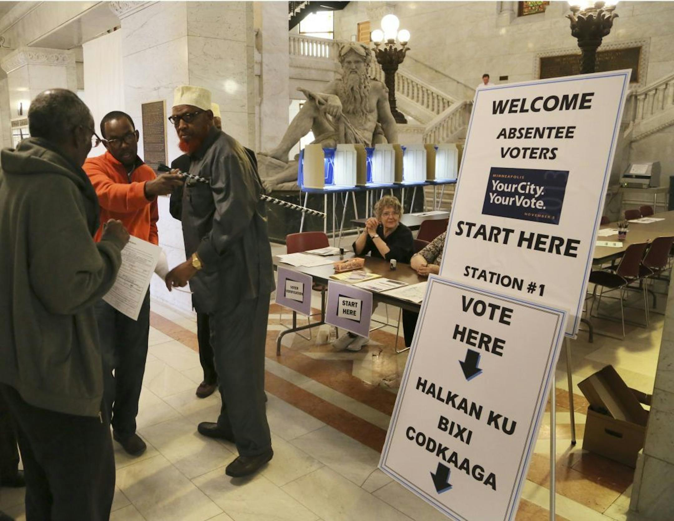 A large group of Somali Americans voted via absentee ballots Thursday at Minneapolis City Hall. The highly mobilized immigrant community is putting at least one incumbent in danger this election. Two others are battling against youthful, energized activism.