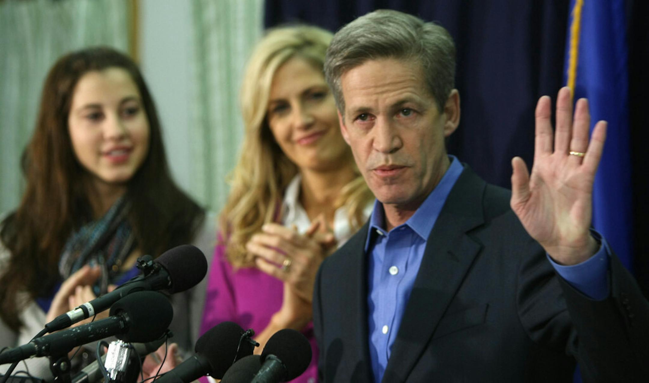 With daughter Sarah and wife Laurie as his side, Senator Norm Coleman claimed victory over Al Franken during a news conference Nov. 5, 2008, at his campaign headquarters in St. Paul.