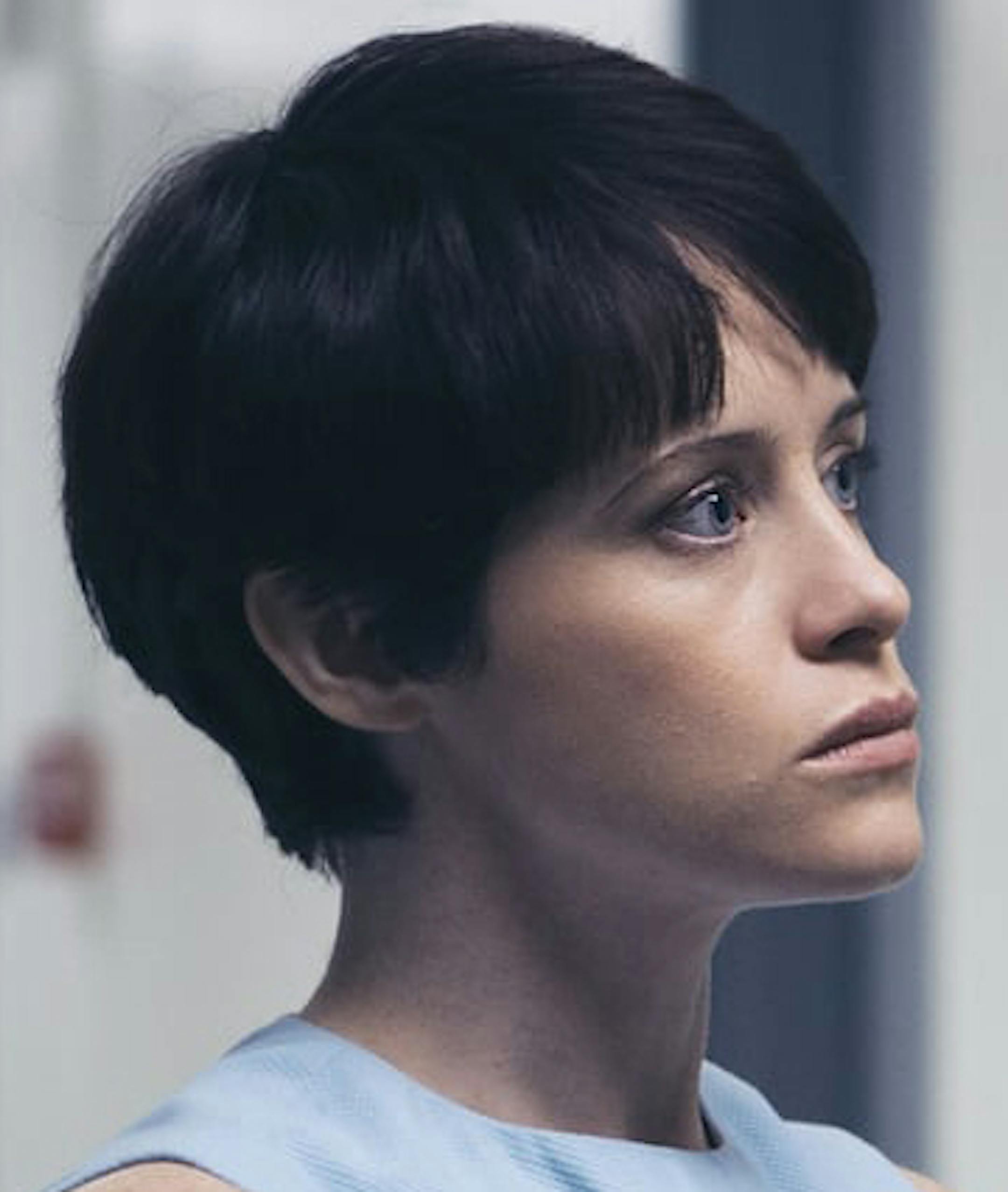 Claire Foy and Kyle Chandler in "First Man."
