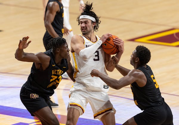 The Gophers’ Dawson Garcia (3) enters Wednesday’s Big Ten home opener against Nebraska averaging 20.5 points per game. But who can step up to help