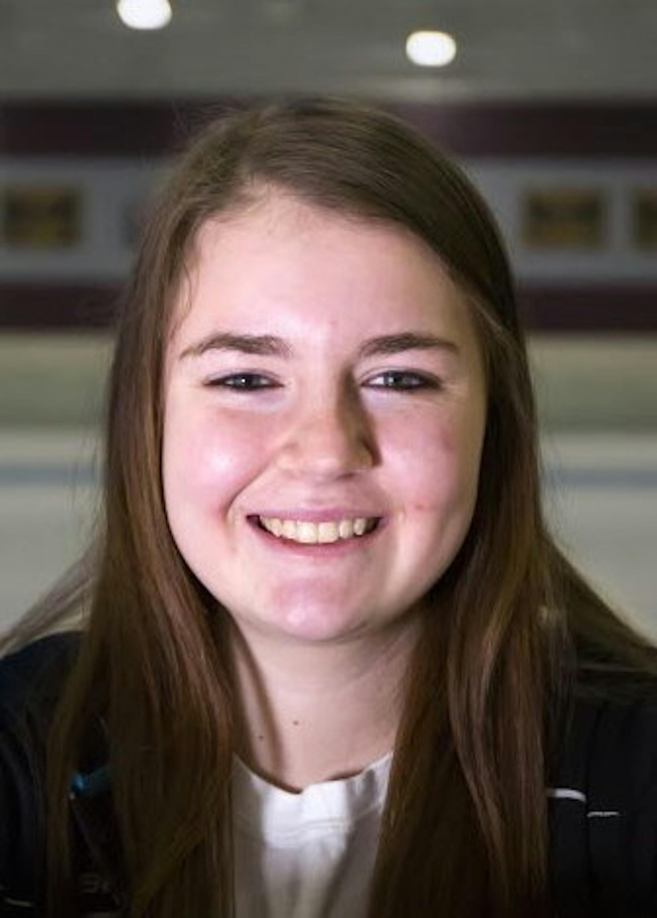 Taylor DeForrest, Apple Valley hockey, sr., 2016-17