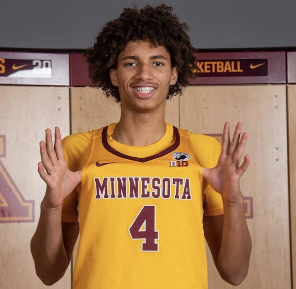Kadyn Betts was a four-star recruit in the 2022 Gophers class before graduating high school early.
