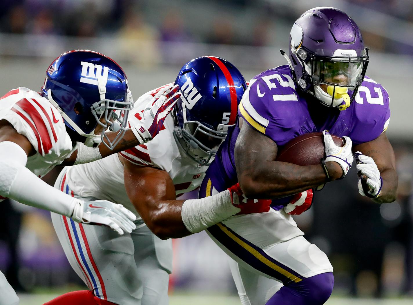 Jerick McKinnon (21)