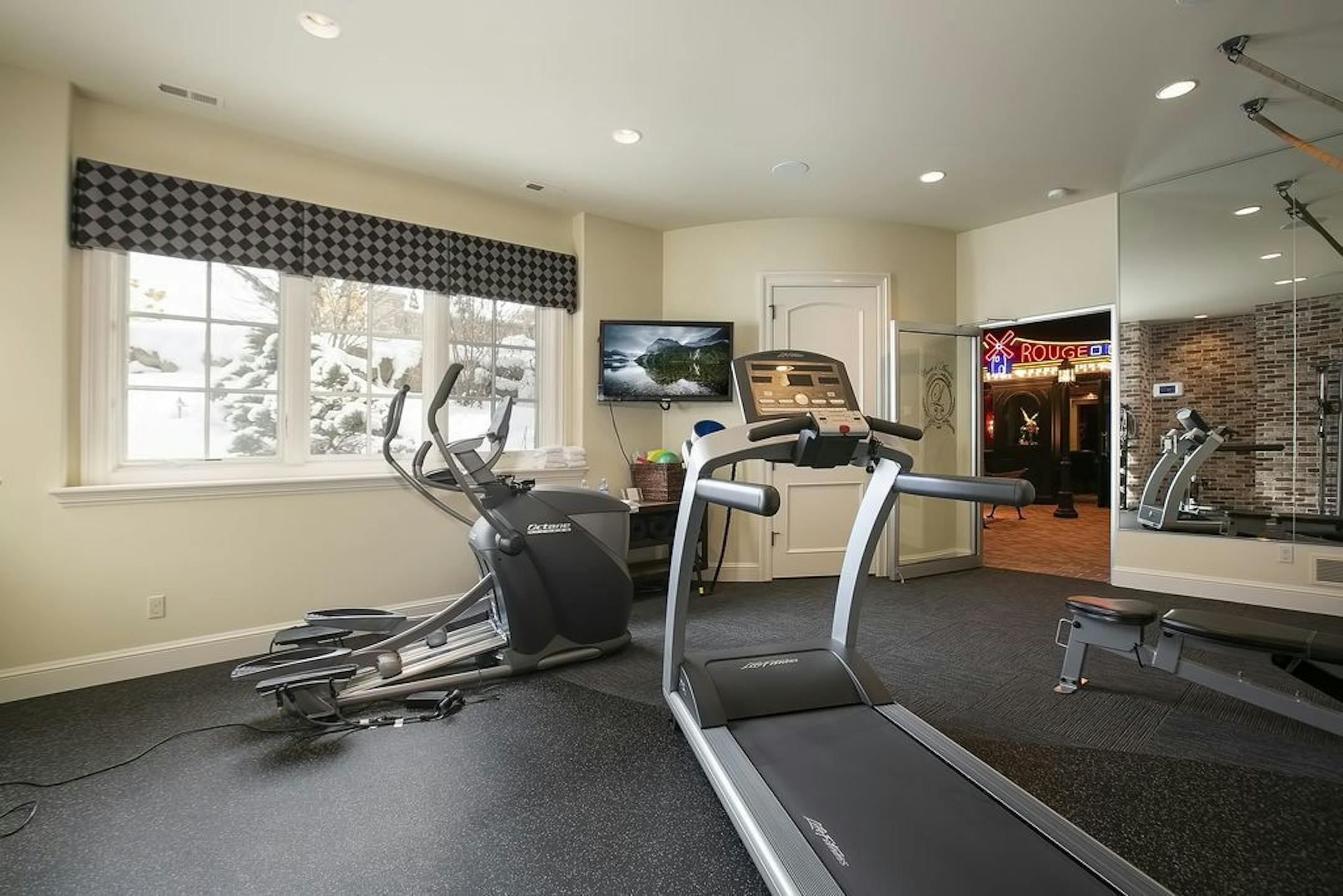 The workout room.