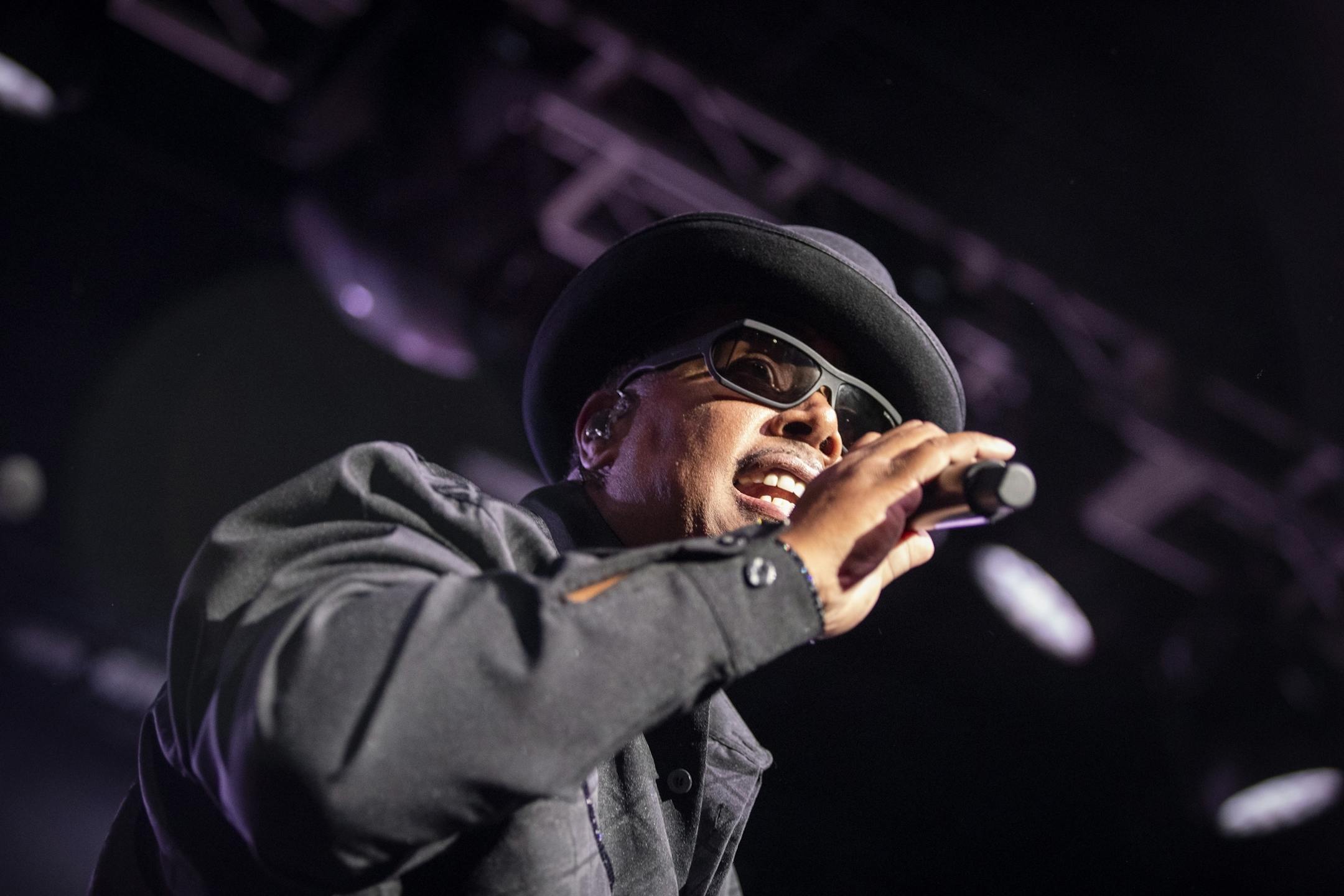 Tony Mosley sings during the New Power Generation show.