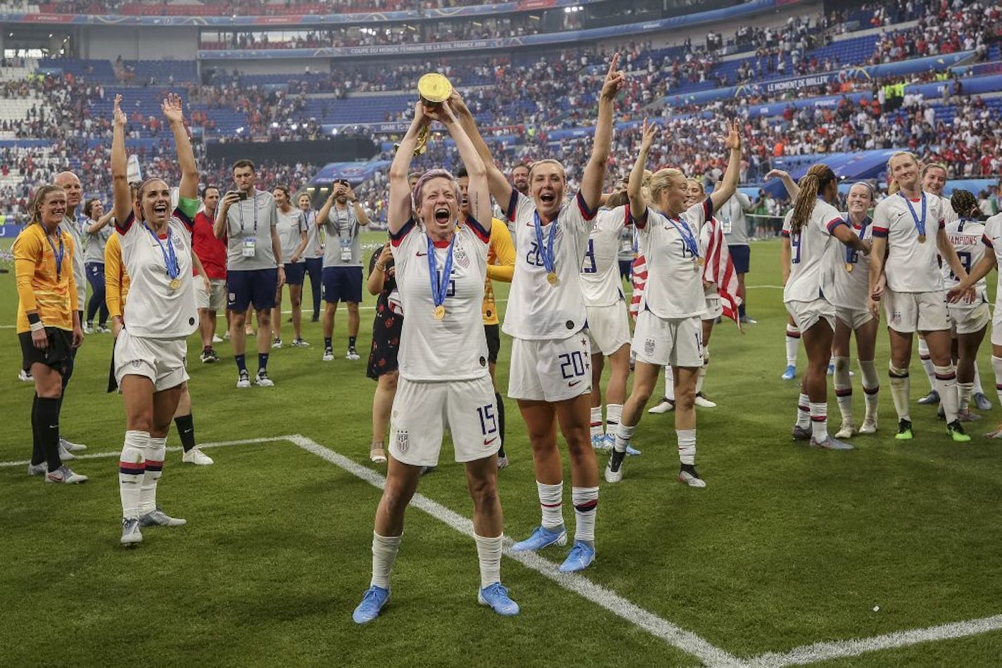 U.S. players celebrate following their side's victory in the 2019 FIFA Women's World Cup.