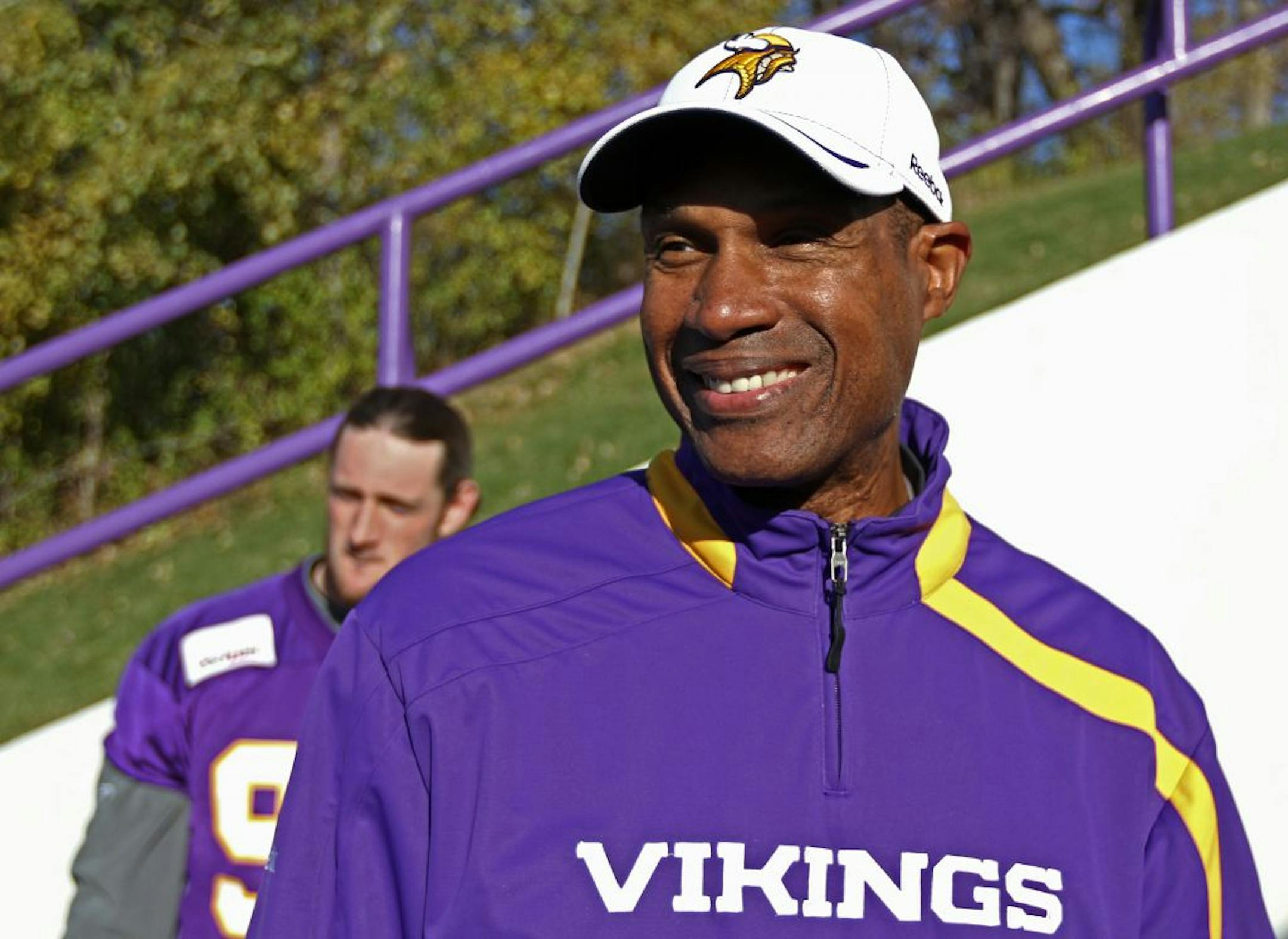 Minnesota Vikings head coach Leslie Frazier