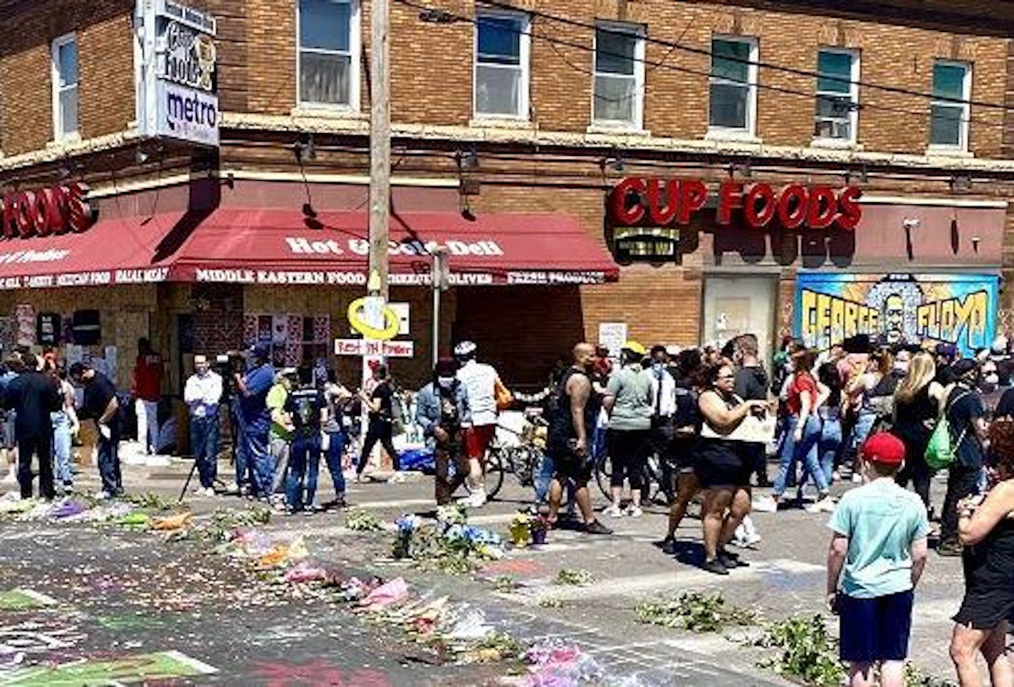 Memorial to George Floyd dominates this intersection. Credit: Paul Walsh/Star Tribune