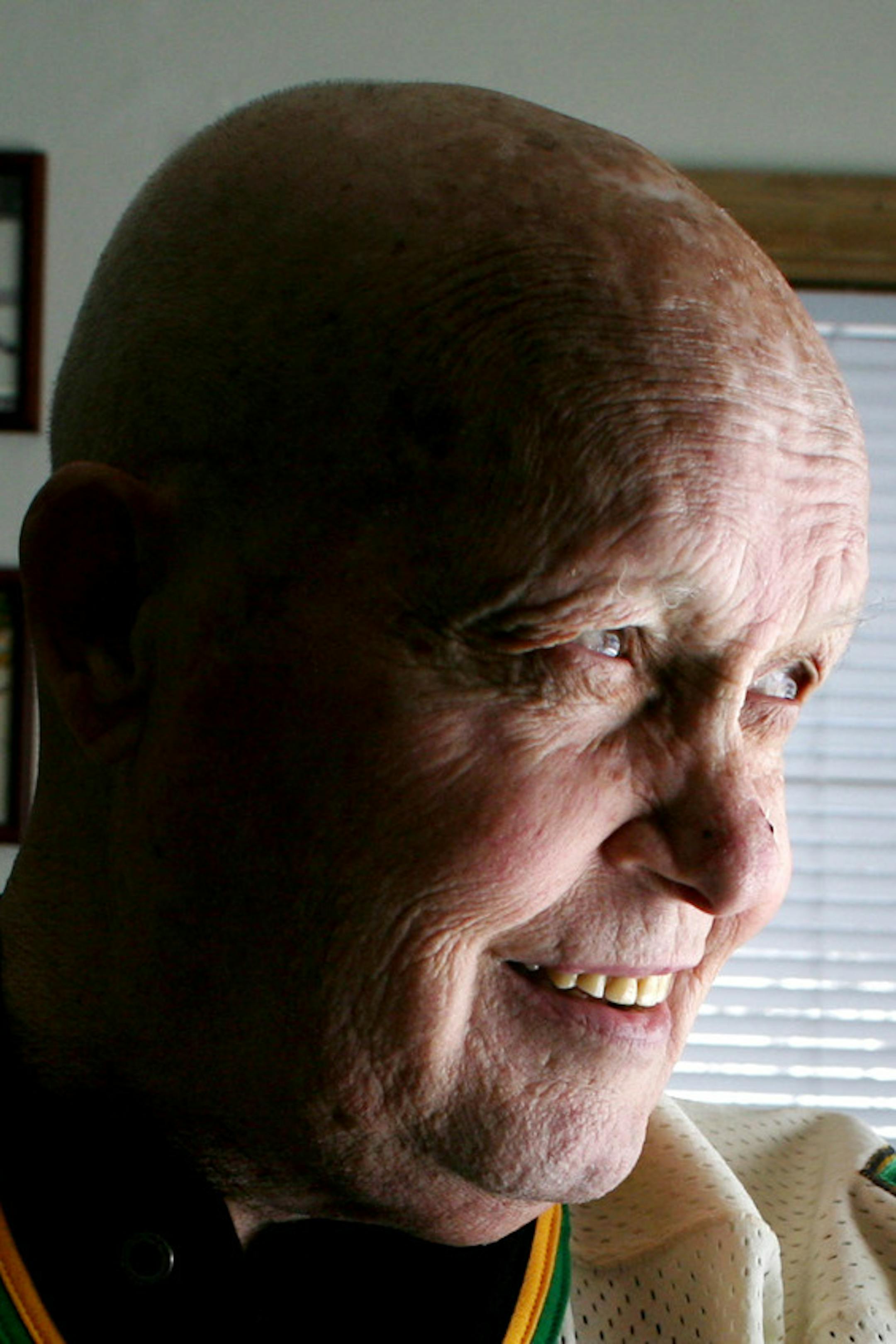 JERRY HOLT ïjgholt@startribune.com 3/3/2008--- Portrait of defenseman Mike McMahon an original member of the Minnesota North Stars. ORG XMIT: MIN2013050318500565