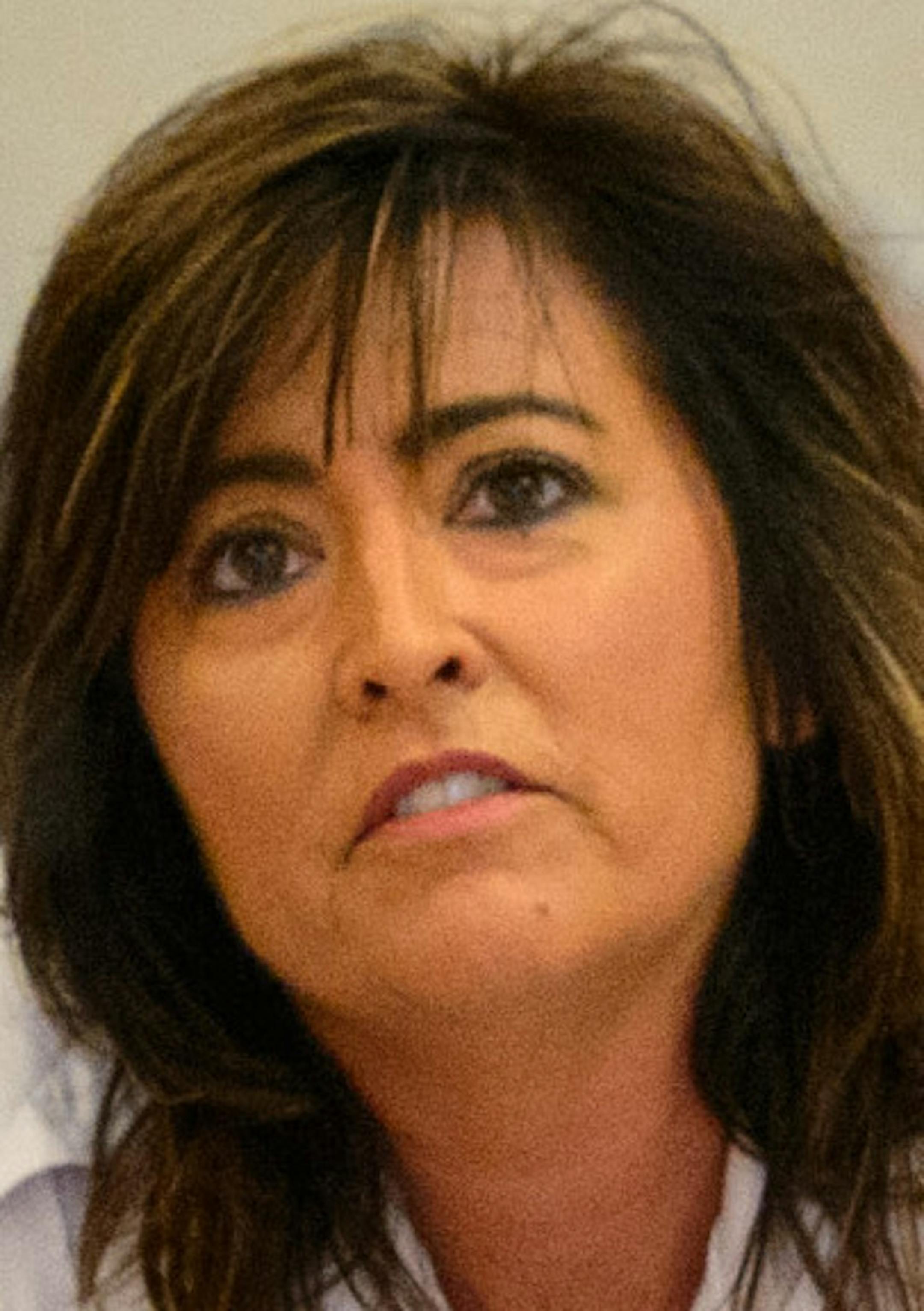 Chuck Wexler, executive director of Police Executive Research Forum led the discussion as Chief Janee Harteau spoke. On the right Minneapolis Mayor Betsy Hodges. Minnesota's top law enforcement officials, prosecutors and medical and treatment experts met Thursday for a summit on the extent of the heroin problem in the state and what to do about it. The Twin Cities, like other cities nationwide, isn't unique in the record-number of deaths due to heroin overdoses. ] Minneapolis , MN -- Thursday, S