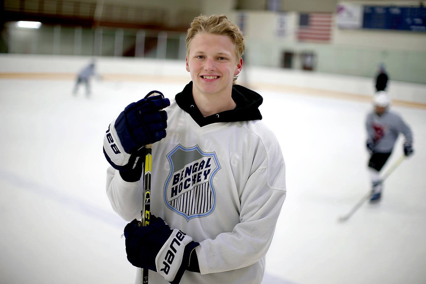 Riley Tufte played his senior season at Blaine rather than spend it all in the USHL. &#x201c;I grew up with Blaine on my sweater, and I just wanted to play with my buddies and try to win a state championship,&#x201d; he said.