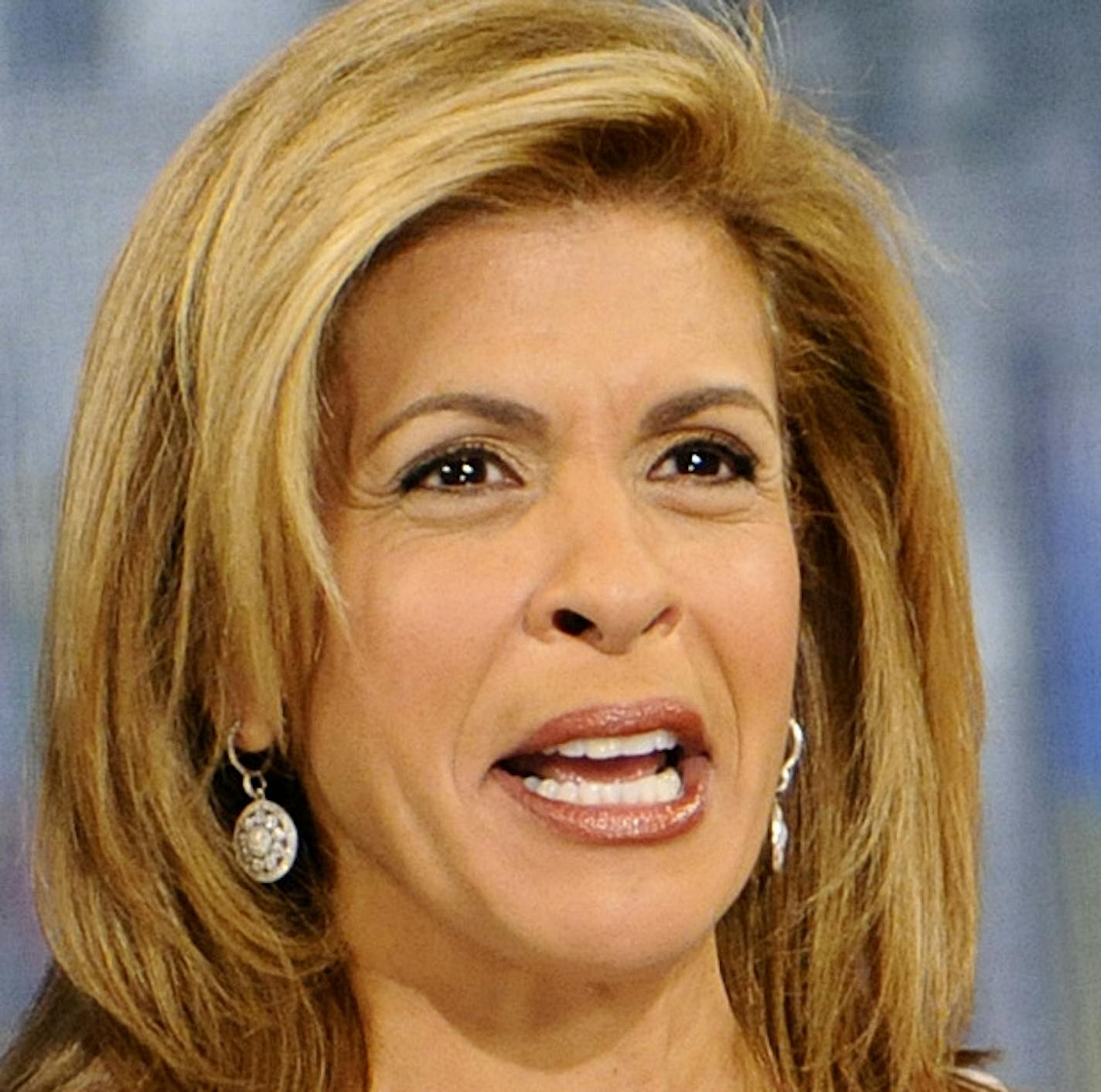 In this image released by NBC, co-host Hoda Kotb, left, and actress Khloe Kardashian appear during the "Today" show, Monday, Oct. 3, 2011, in New York. (AP Photo/NBC, Peter Kramer)