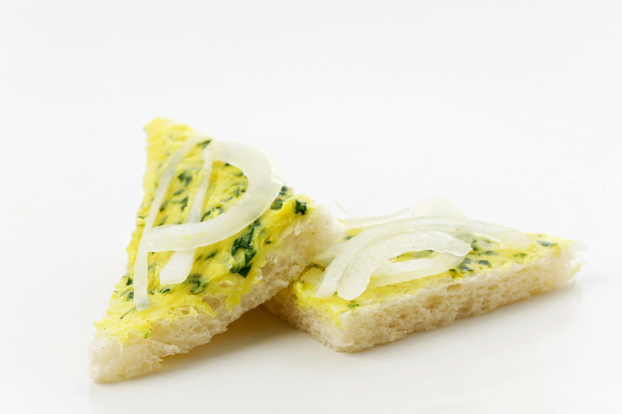 Sweet and Salty Onion Triangles. MUST CREDIT: Photo by Deb Lindsey for The Washington Post.