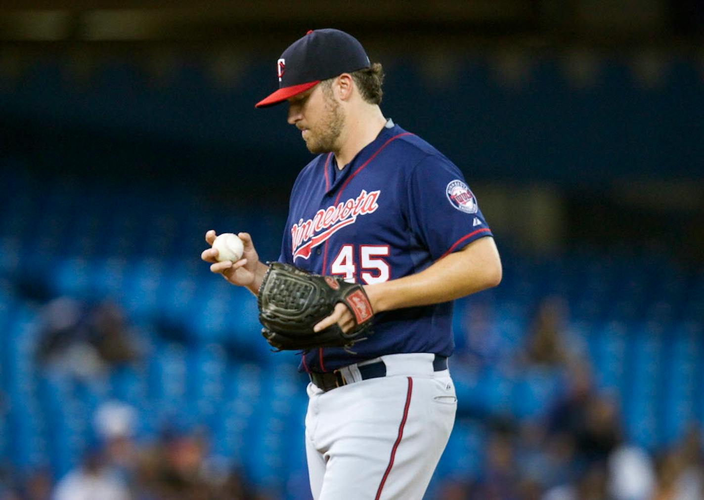 Twins starter Phil Hughes