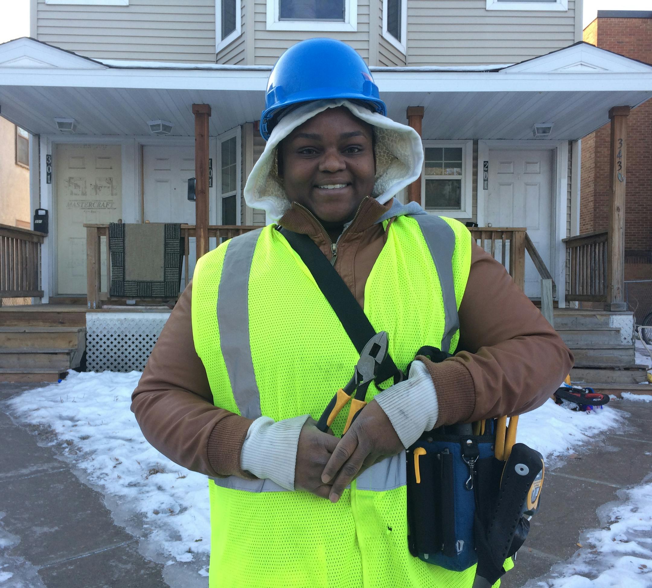 Tonya Jordan, an apprentice electrician with Noble Conservations Solutions, trained for her new career at Summit Academy. Photo: Neal.St.Anthony@startribune.com