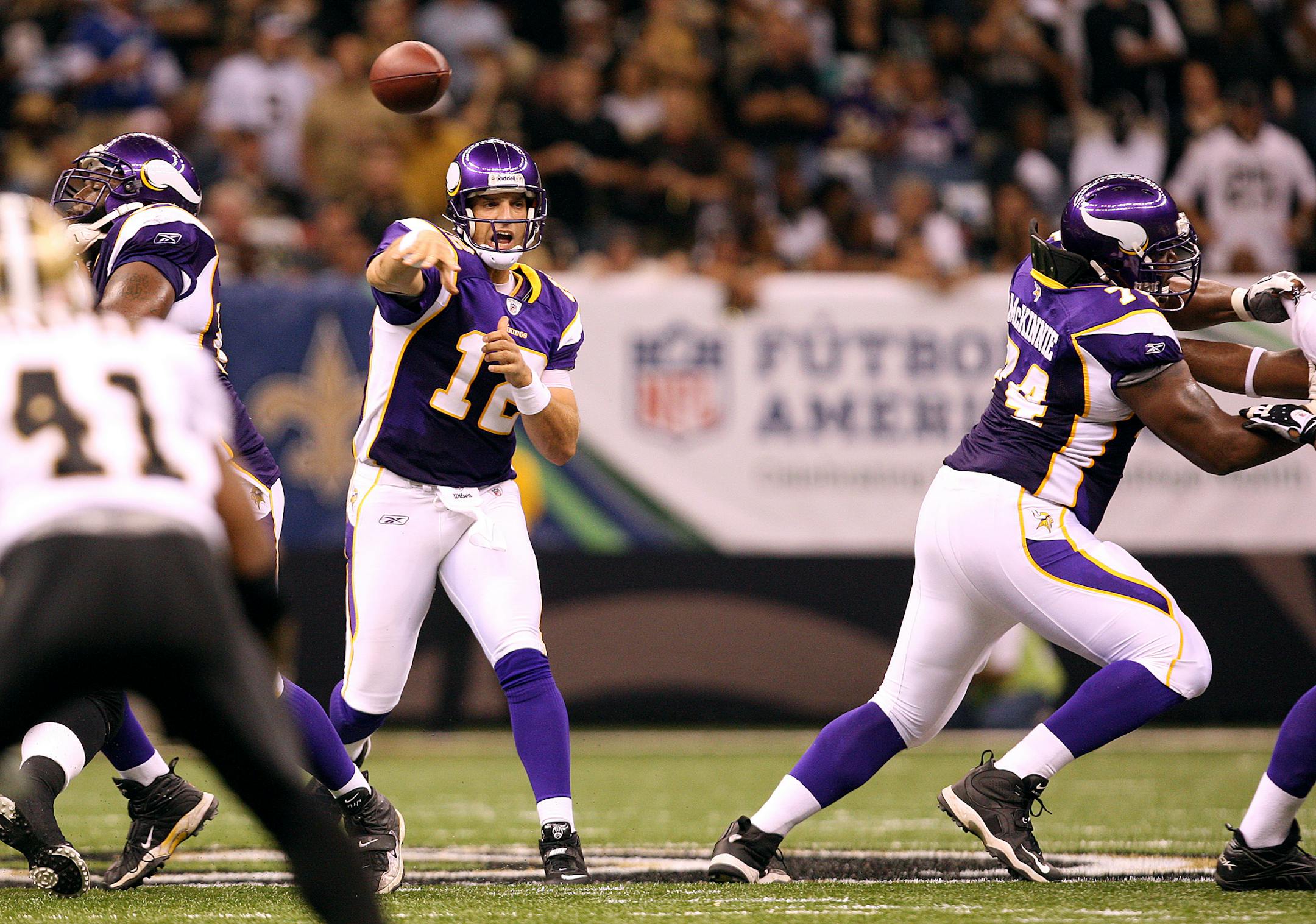 Vikings quarterback Gus Frerotte attempted a pass in the second quarter. Despite getting beat up by the Saints defense, Frerotte led a fourth-quarter comeback.