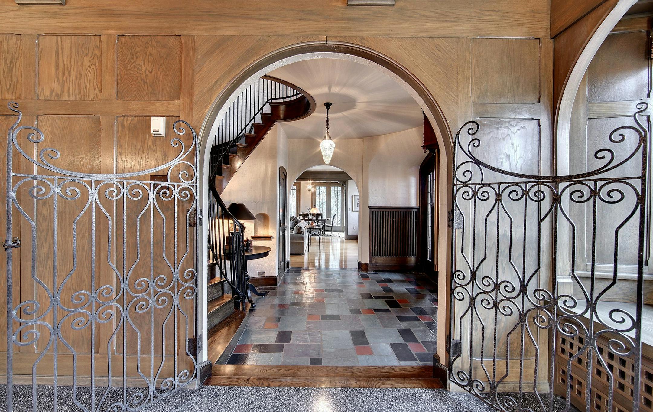 homegazing - 1922 St. Paul Tudor for sale by Edina Realty. Credit Spacecrafting