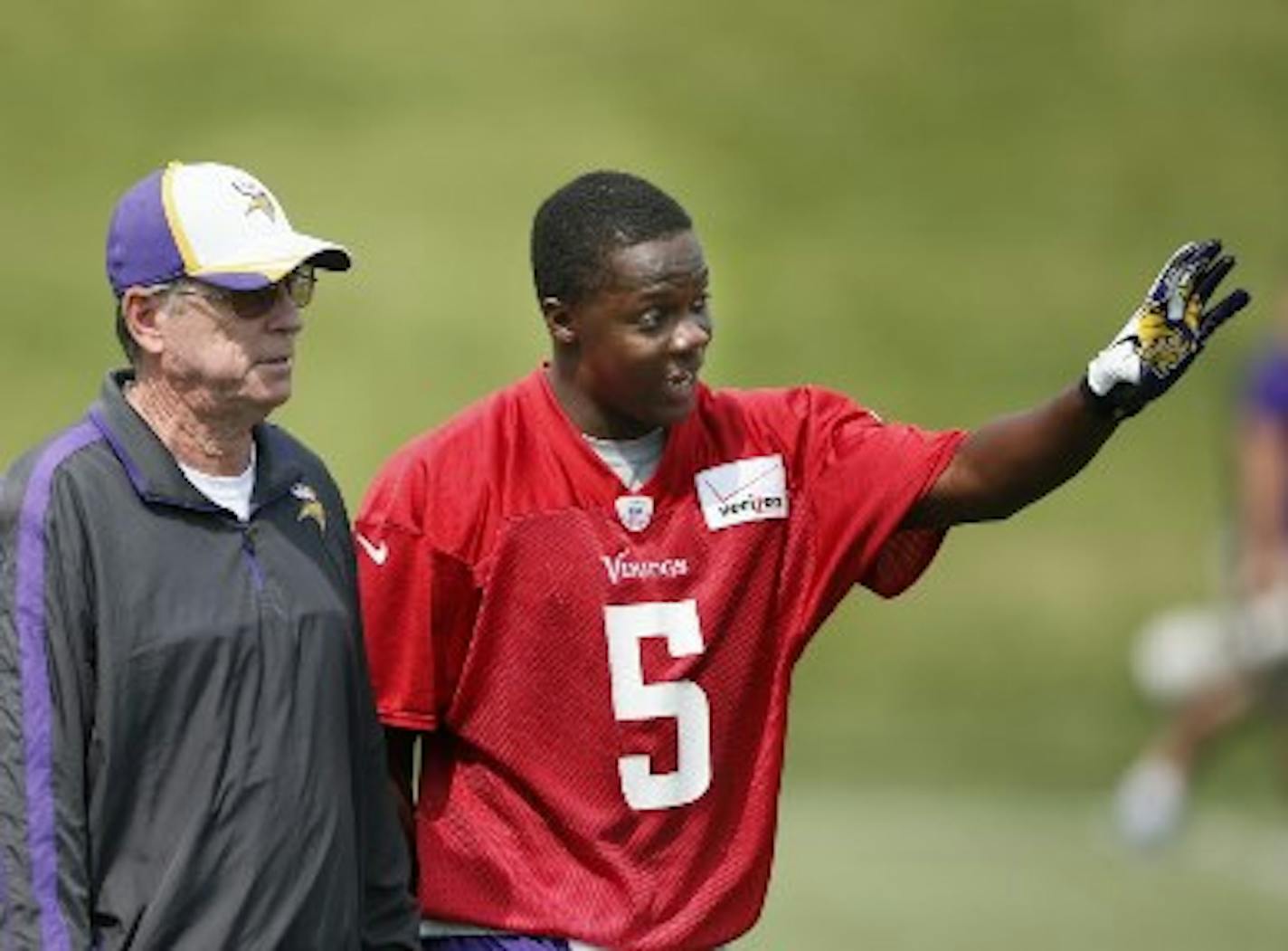 Vikings offensive coordinator Norv Turner and quarterback Teddy Bridgewater