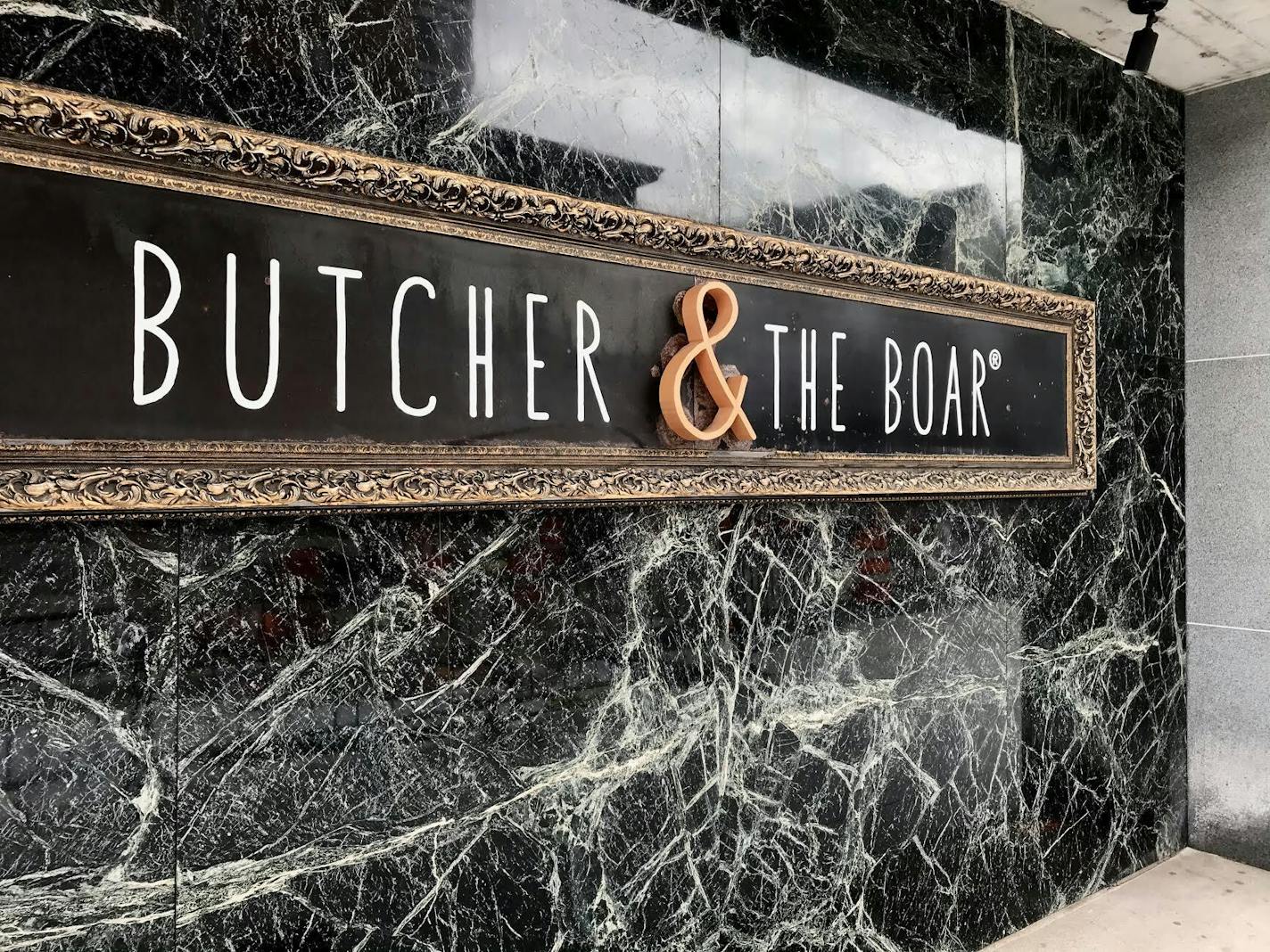 The Butcher & the Boar on Hennepin Avenue has closed. (RICK NELSON/Star Tribune)