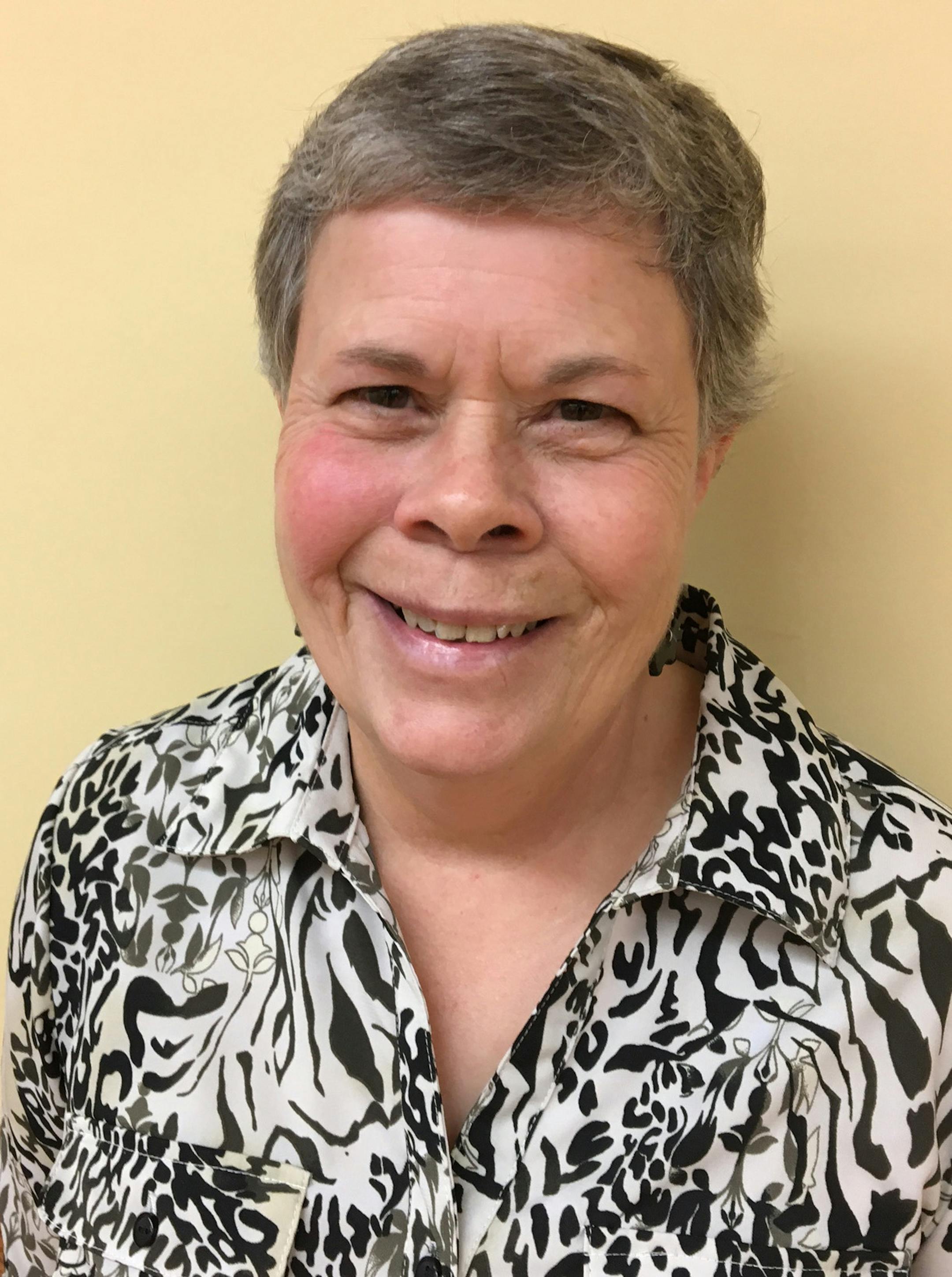 Linda Walker wants people to feel smart and informed about Medicare. Photo by Kim Ode.