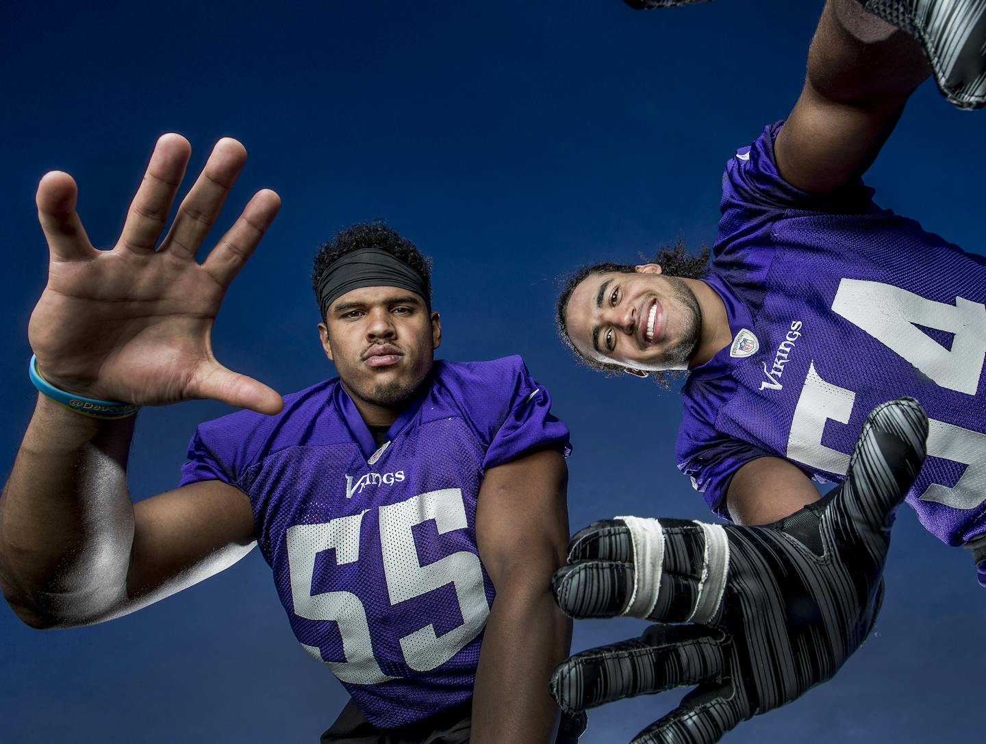 Minnesota Vikings linebackers Anthony Barr and Eric Kendricks. ] CARLOS GONZALEZ &#xef; cgonzalez@startribune.com - October 22, 2015, Eden Prairie, MN, Winter Park, Minnesota Vikings, Vikings linebackers Eric Kendricks and Anthony Barr.