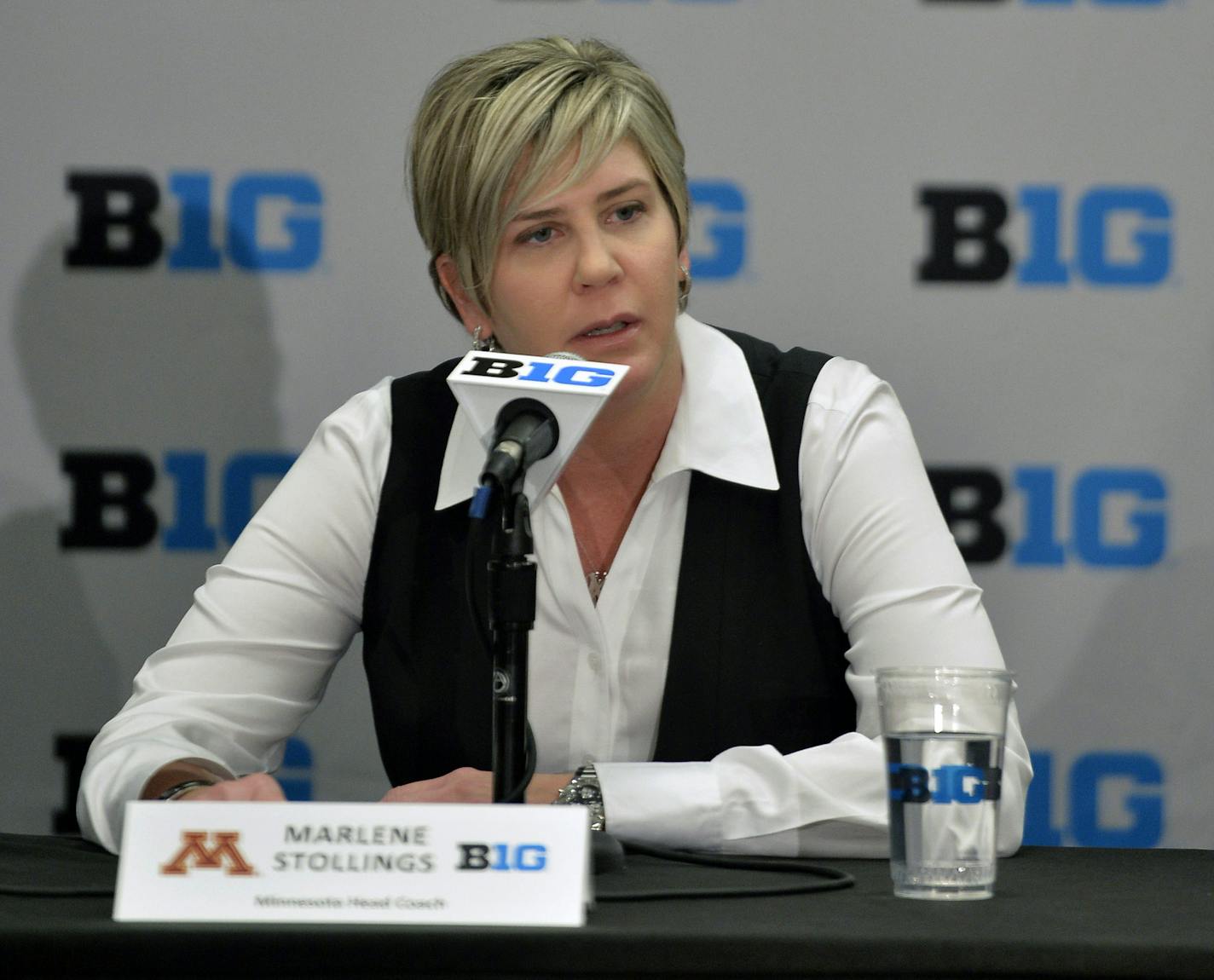 Minnesota women's basketball head coach Marlene Stollings speaks at the NCAA college Big Ten Media Day in Chicago, Thursday, Oct. 15, 2015. (AP Photo/Paul Beaty)