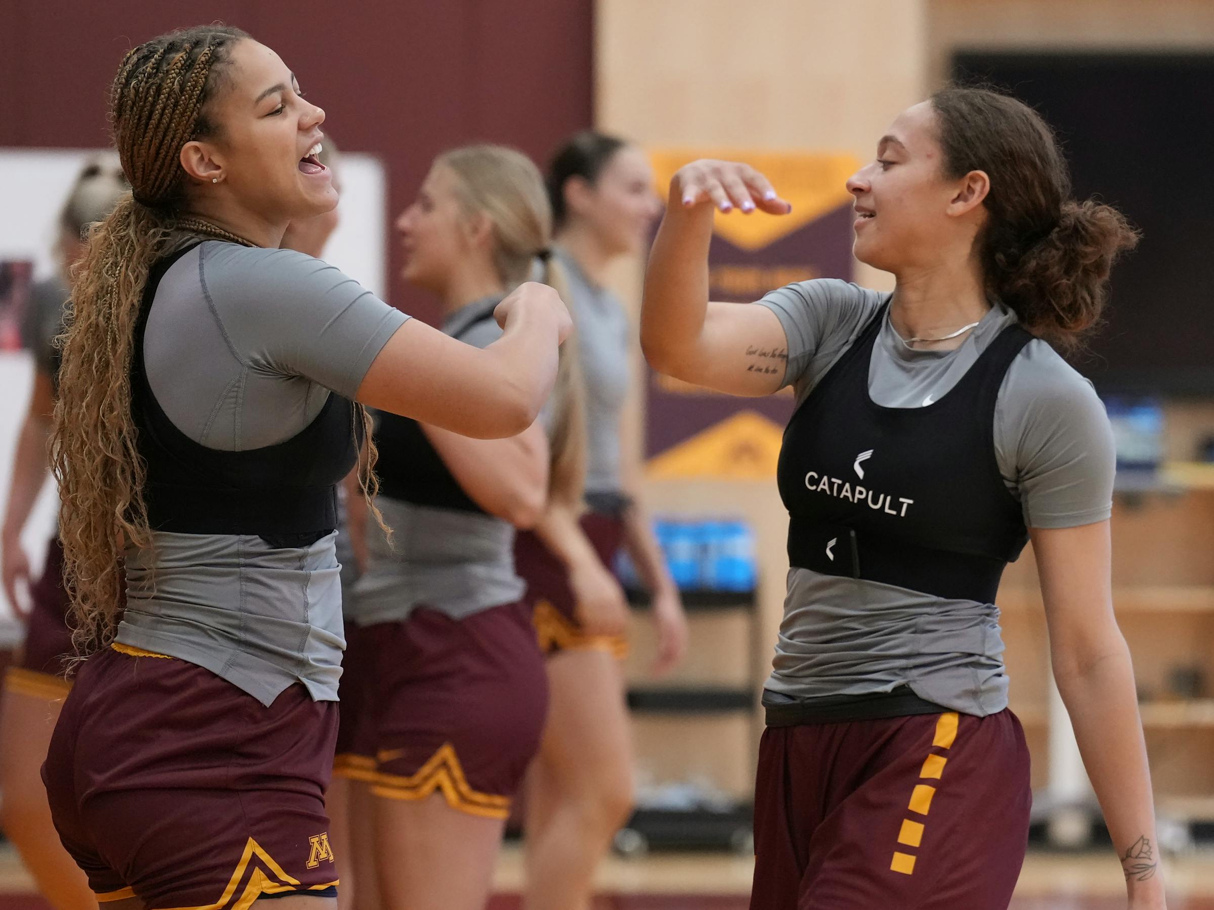 Gophers women’s basketball veterans and newcomers already connected