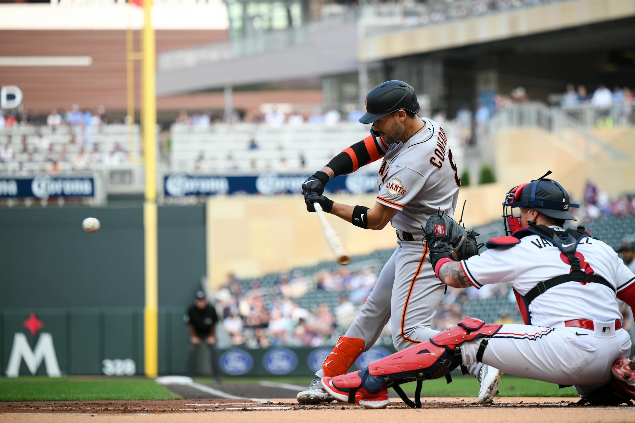 San Francisco Giants right fielder Michael Conforto his a 3-run home run against the Minnesota Twins in the top of the first inning.
