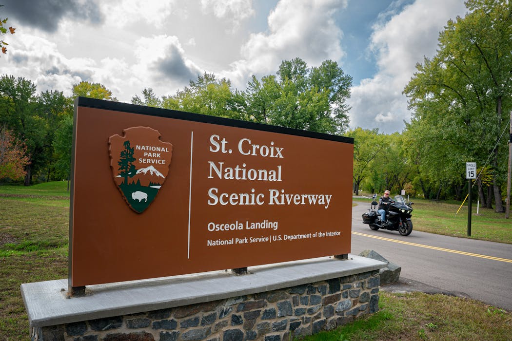 The National Park Service today has some 879 scenic easements along the river covering about 25,000 acres, according to figures provided by Lora Hojem, the lands program manager for the St. Croix National Scenic Riverway.