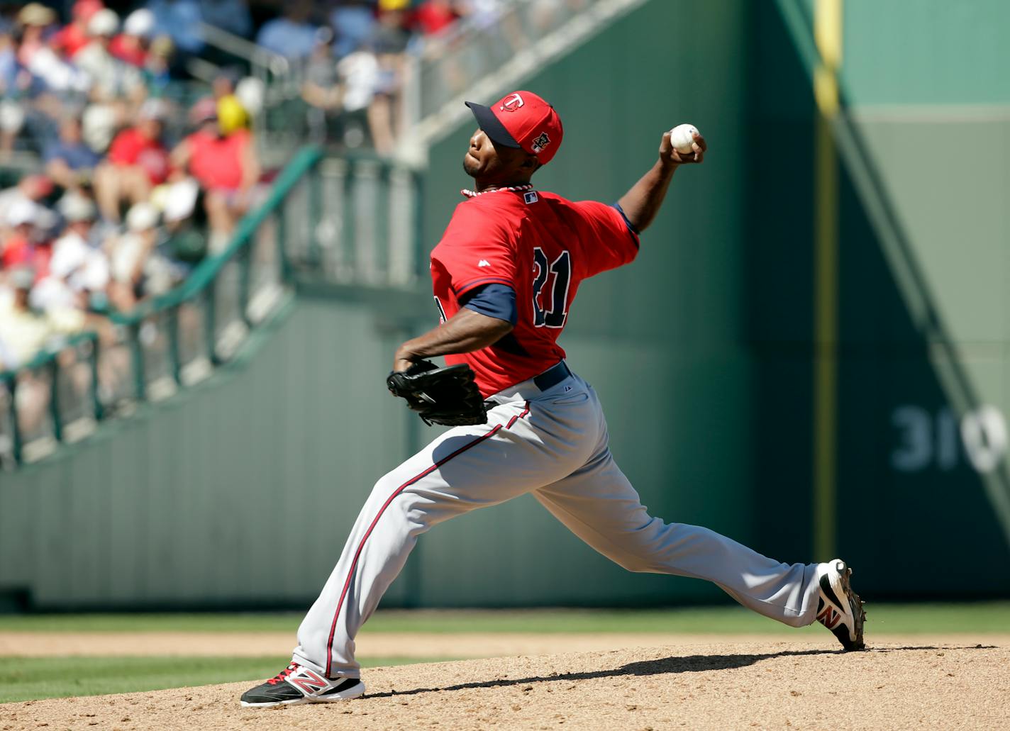 Twins starting candidate Samuel Deduno