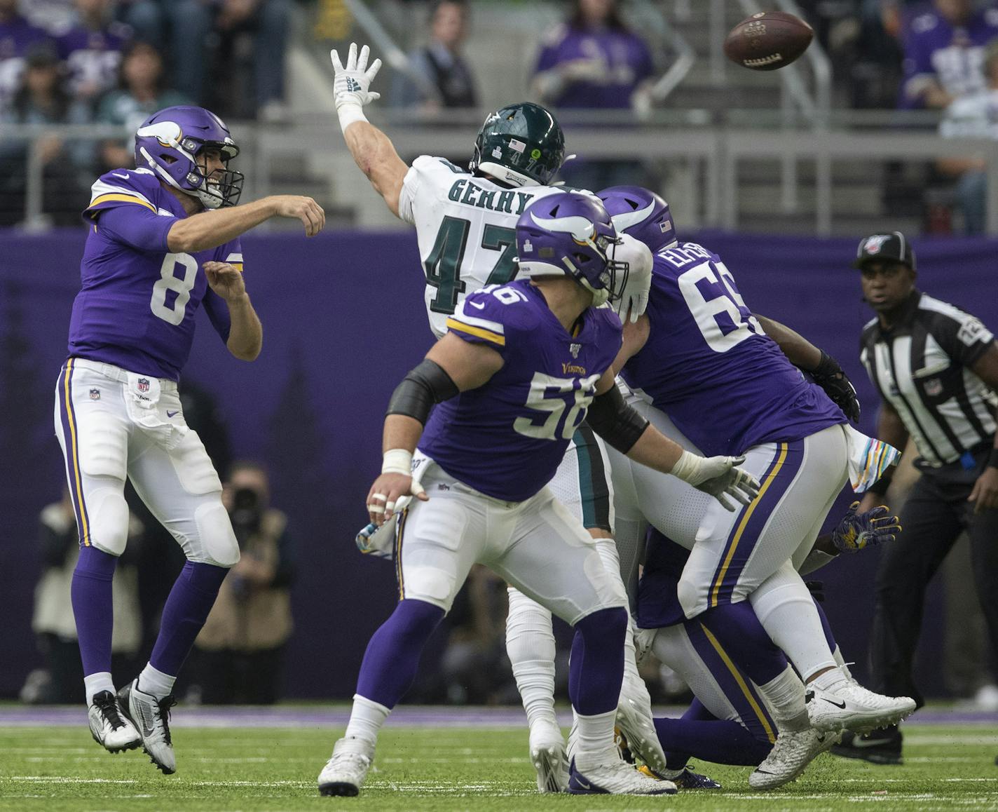 Minnesota Vikings quarterback Kirk Cousins (8) completed a pass over Philadelphia Eagles linebacker Nate Gerry (47) in the third quarter at U.S. Bank Stadium.] Jerry Holt &#x2022; Jerry.holt@startribune.com The Minnesota Vikings hosted the Philadelphia Eagles at U.S. Bank Stadium Sunday Oct. 13, 2019. Minneapolis, MN. Jerry Holt