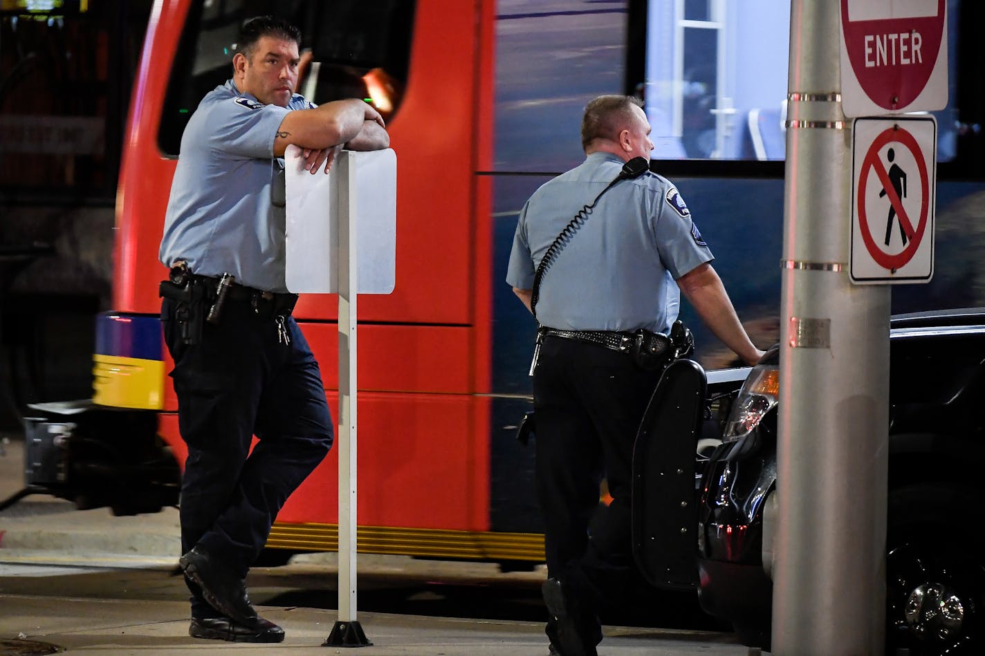 Minneapolis Police officers kept an eye on the scene at 5th Street and Hennepin Avenue just after midnight Sunday morning. ] AARON LAVINSKY &#xef; aaron.lavinsky@startribune.com The issue of downtown crime issue will likely spill into the mayoral race in Minneapolis. Will Betsy Hodges' downtown safety plan improve quality of life on Hennepin Avenue? Or can Tom Hoch, longtime theater district and downtown leader, make it into a campaign issue? Even if statistics show that downtown crime is more p