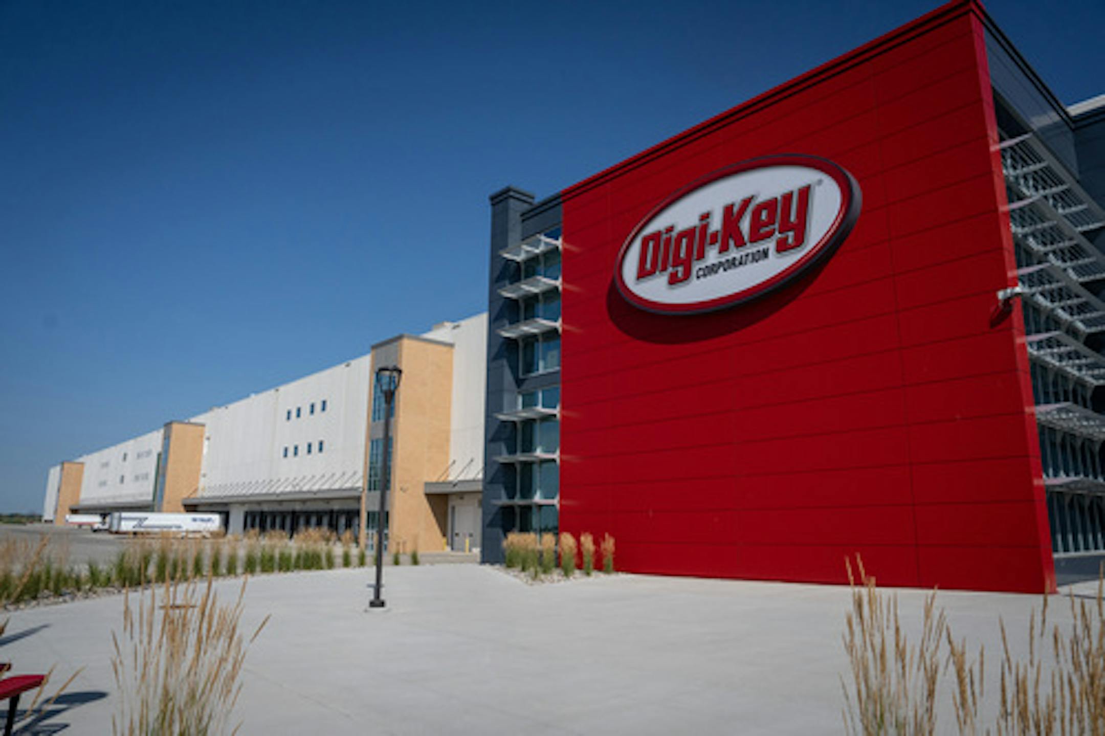 Digi-Key held a grand opening for its Product Distribution Center Expansion project (a 2.2 million square foot and $400 million project that began in 2017) on Wednesday, Aug. 17, 2022 in Thief River Falls, Minn. ] RENEE JONES SCHNEIDER • renee.jones@startribune.com