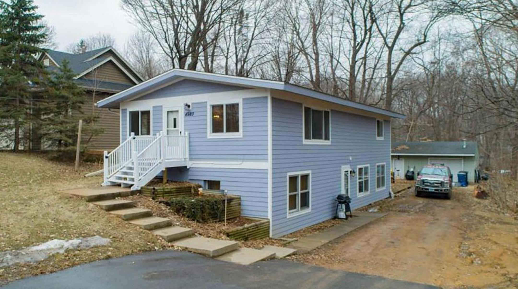 Shorewood
Built in 1979, this three-bedroom, two-bath house has 2,145 square feet and features two bedrooms on the main level, vaulted ceilings, den, finished walkot basement with second kitchen and one-car detached garage. Listed by Caroline Anderson, Engel & Volkers, 612-432-1705.