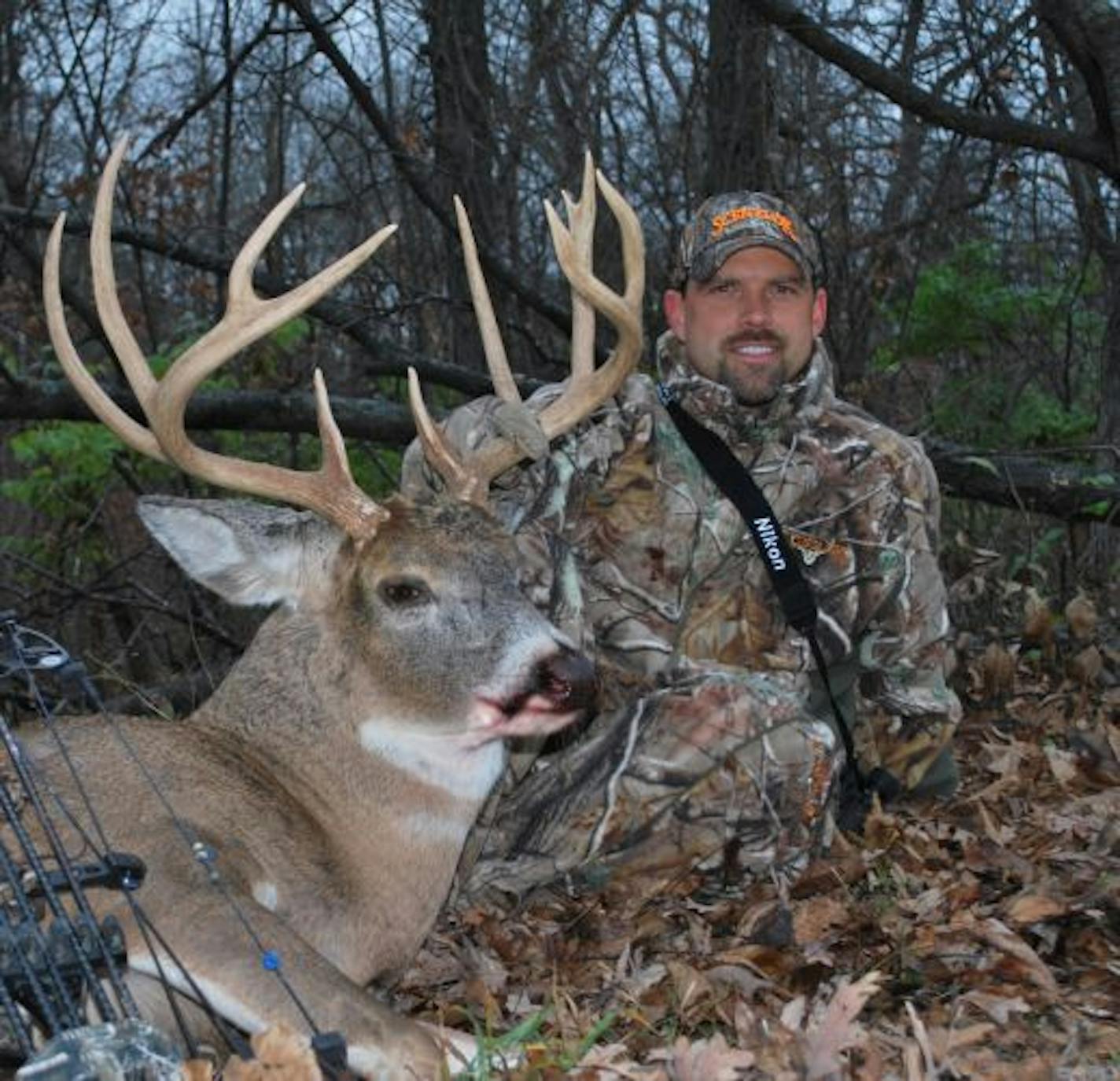 Lee Lakosky, former Minnesotan, stars with his wife Tiffany on the Outdoor Channel.