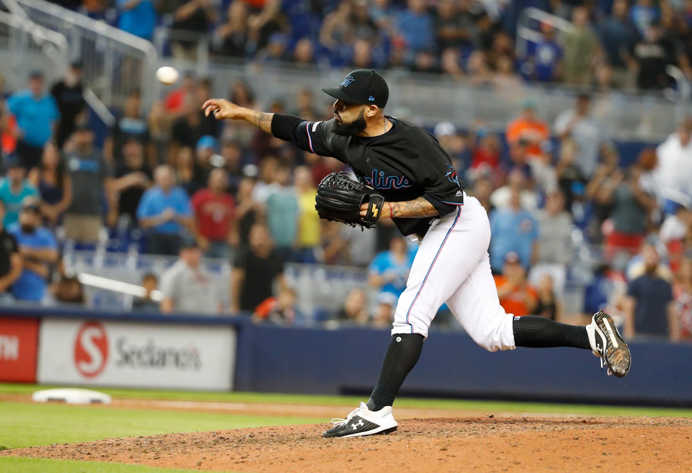 Sergio Romo is now a Minnesota Twin.