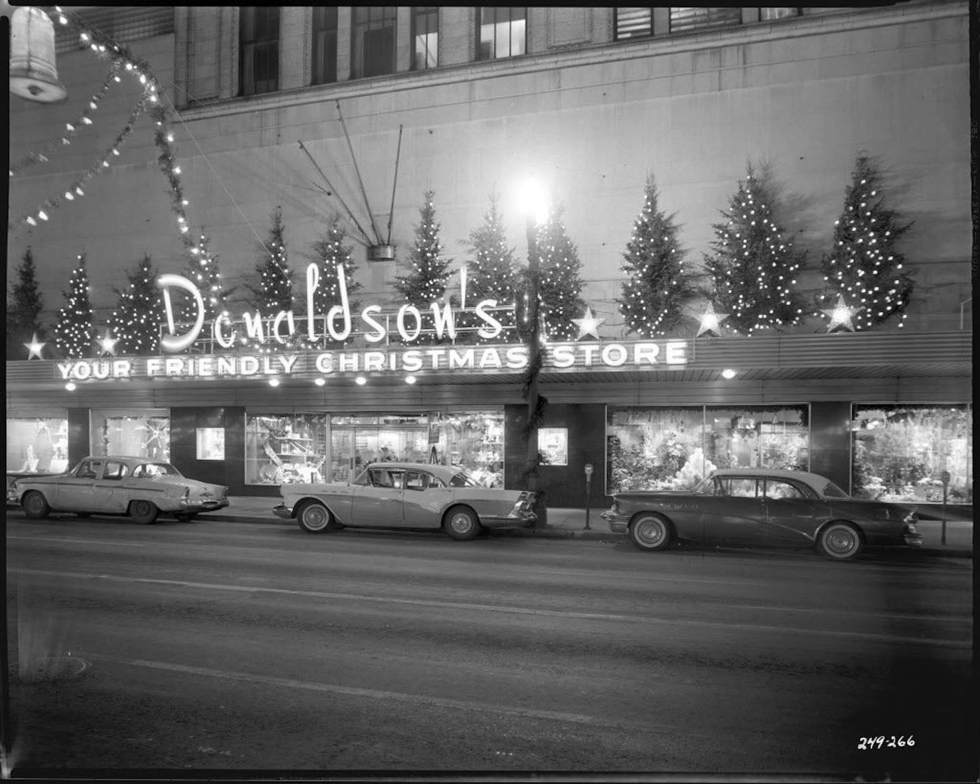 Donaldson's Christmas display, 1957.