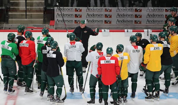 Wild head coach Bruce Boudreau addressed his team during a practice earlier this season.