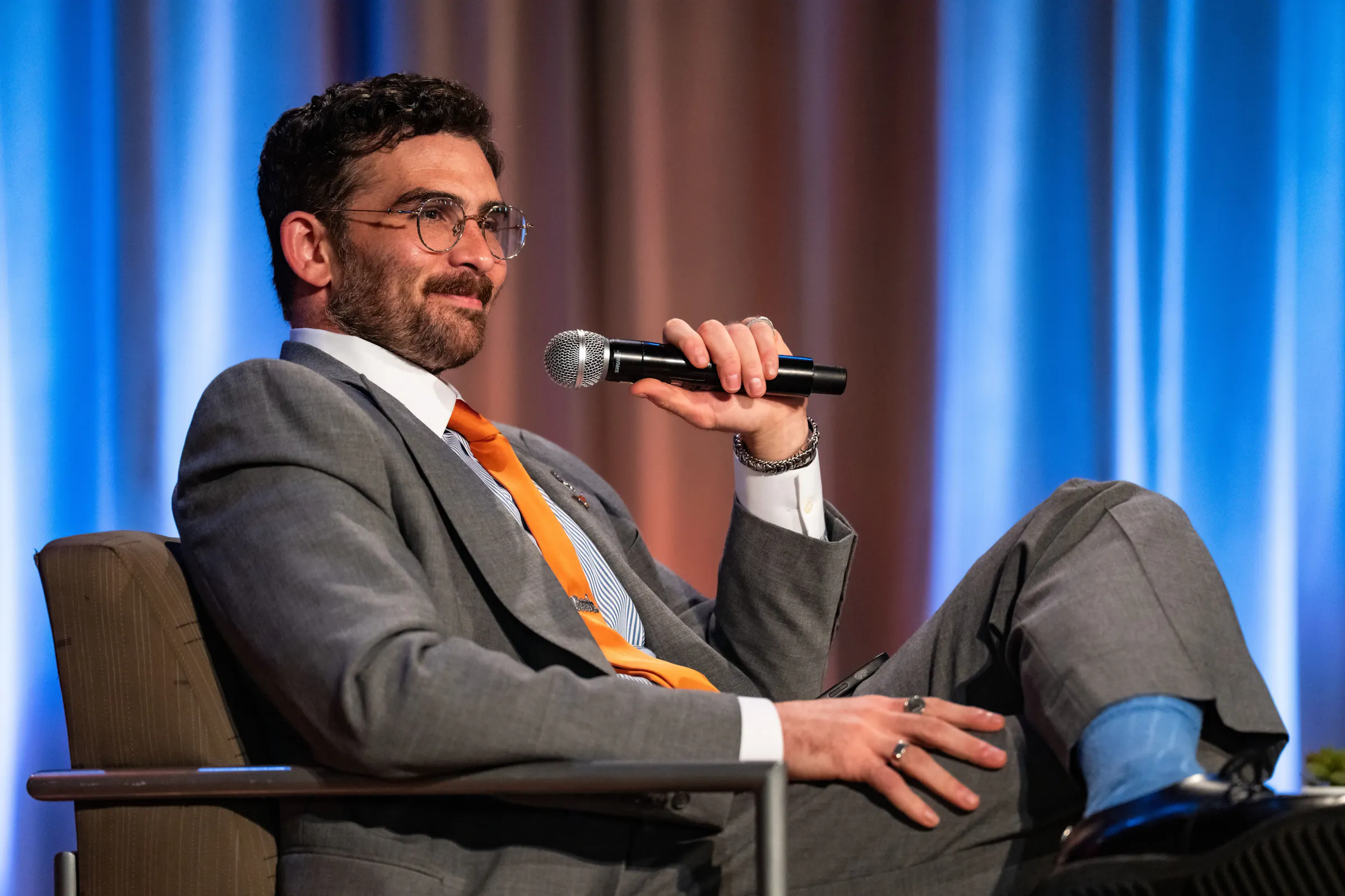 Hasan Piker’s Minnesota visit divides Democrats ahead of critical election ...
